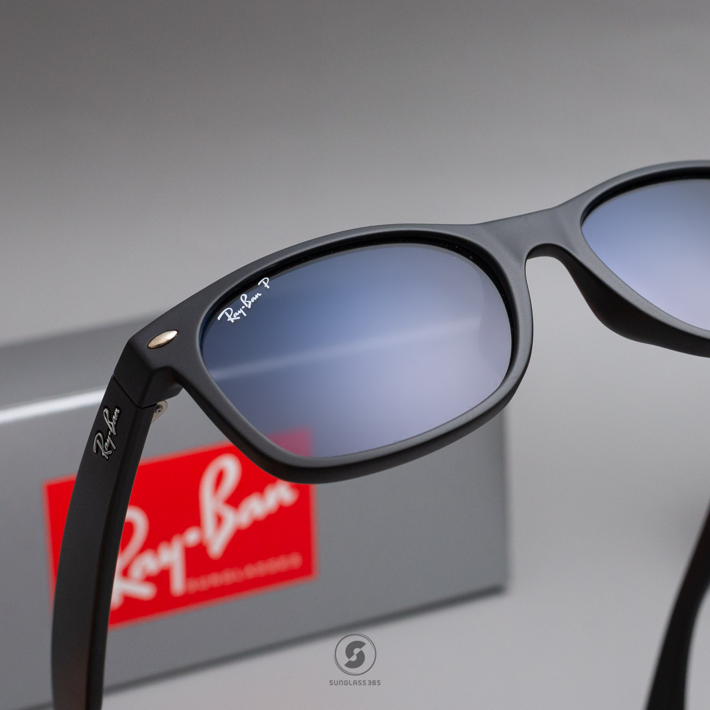 Ray Ban New Wayfarer RB2132F 601S/78 Blue Gradient Polarized