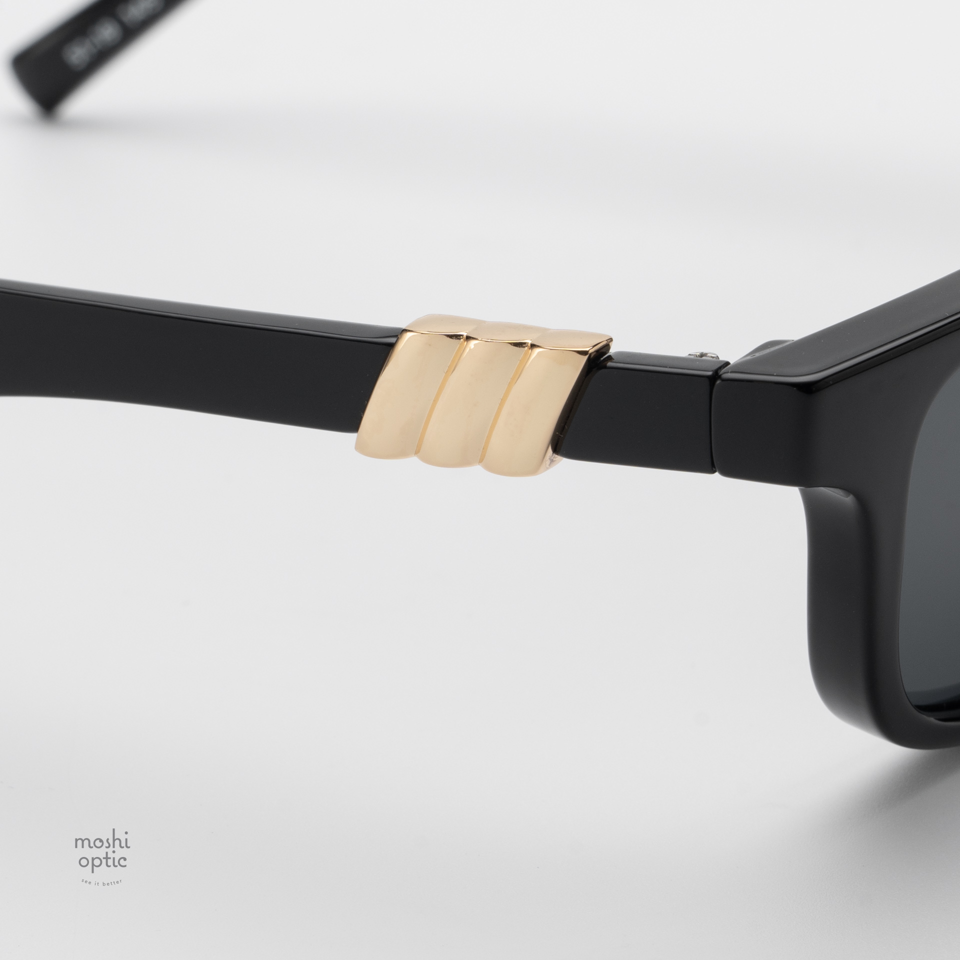 แว่นกันแดด Le Specs LSP2552153 CONFIDENTIAL Black