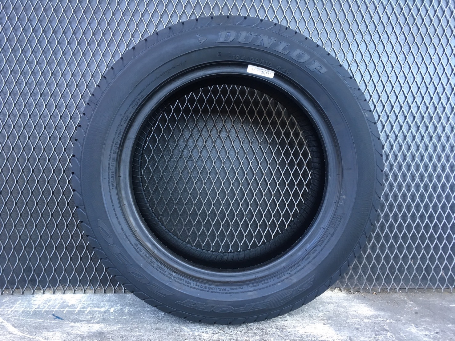 DUNLOP SP2030 185/60-15 ปี19 ราคาพิเศษ