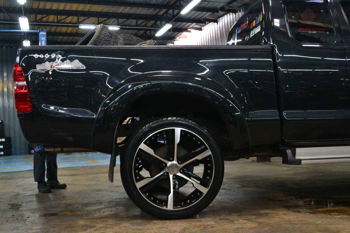 SUNNY 265/40-22 เส้น 3250 บาท ปกติ 4800 บาท ลด คุ้ม