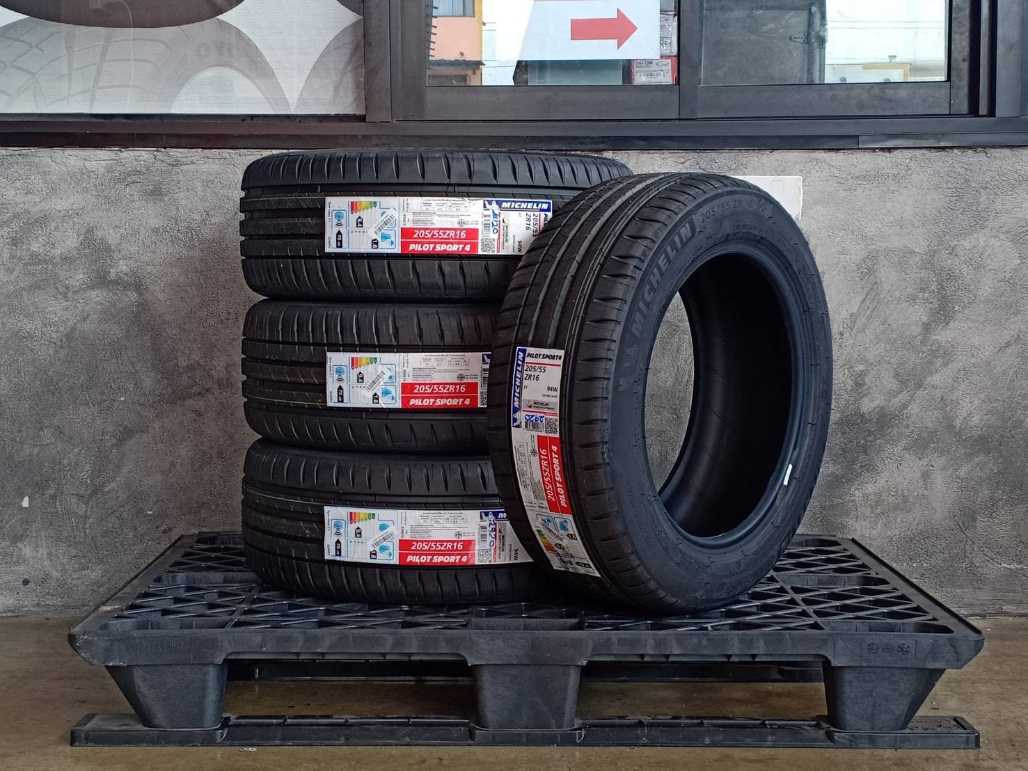 MICHELIN 205/55ZR16 PILOT SPORT 4ST