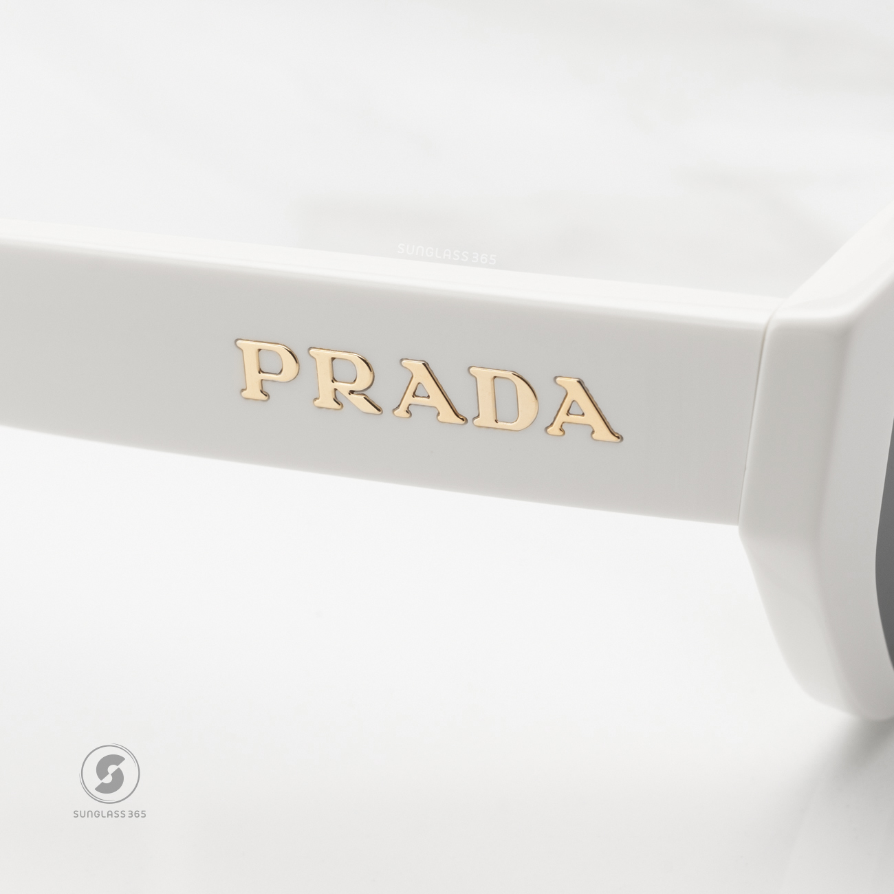 PRADA PRA09SF 1425S0 Talc