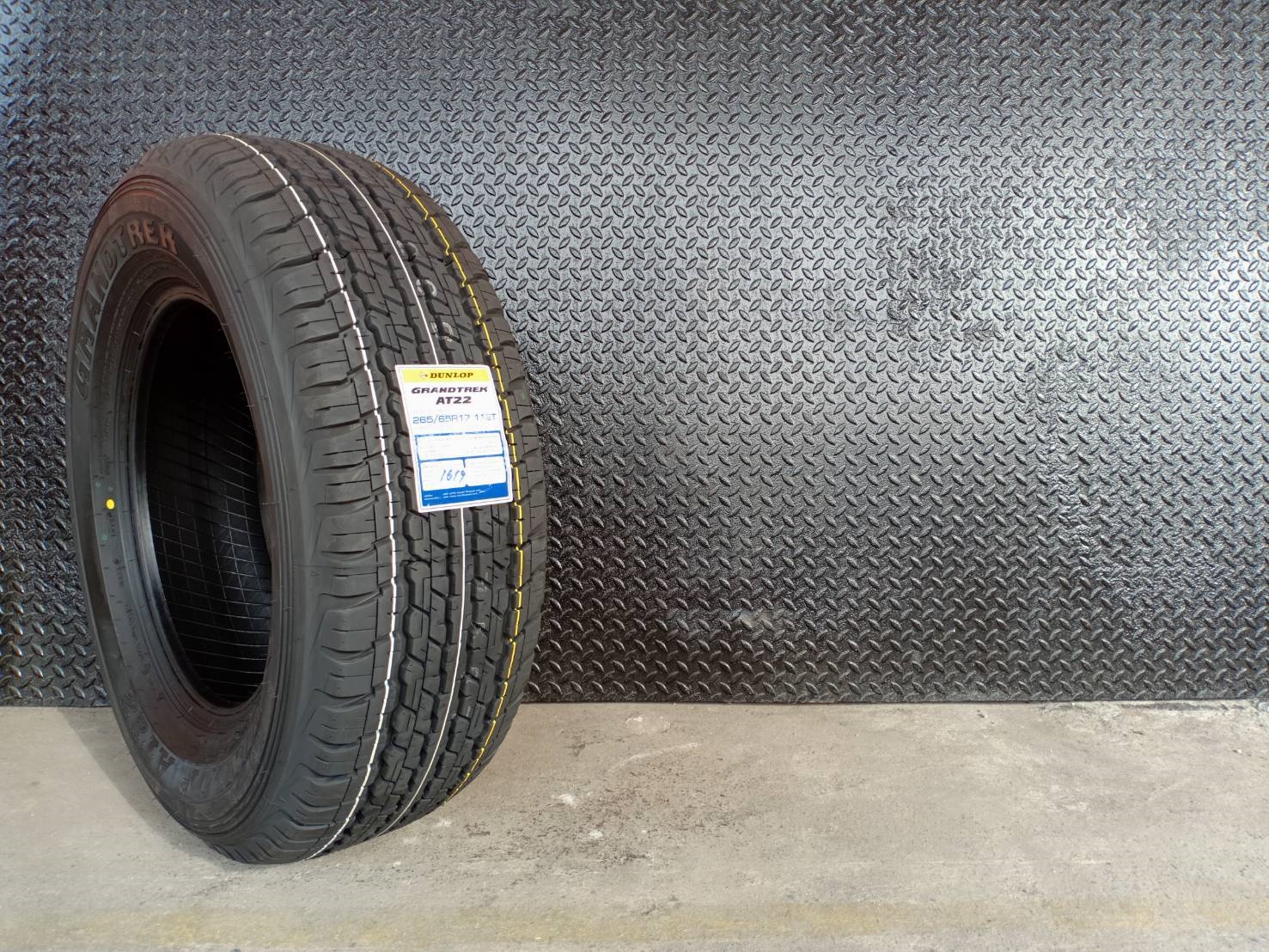 DUNLOP 265/65R17 GRANDTREK AT22 ปี19 ราคาถูก