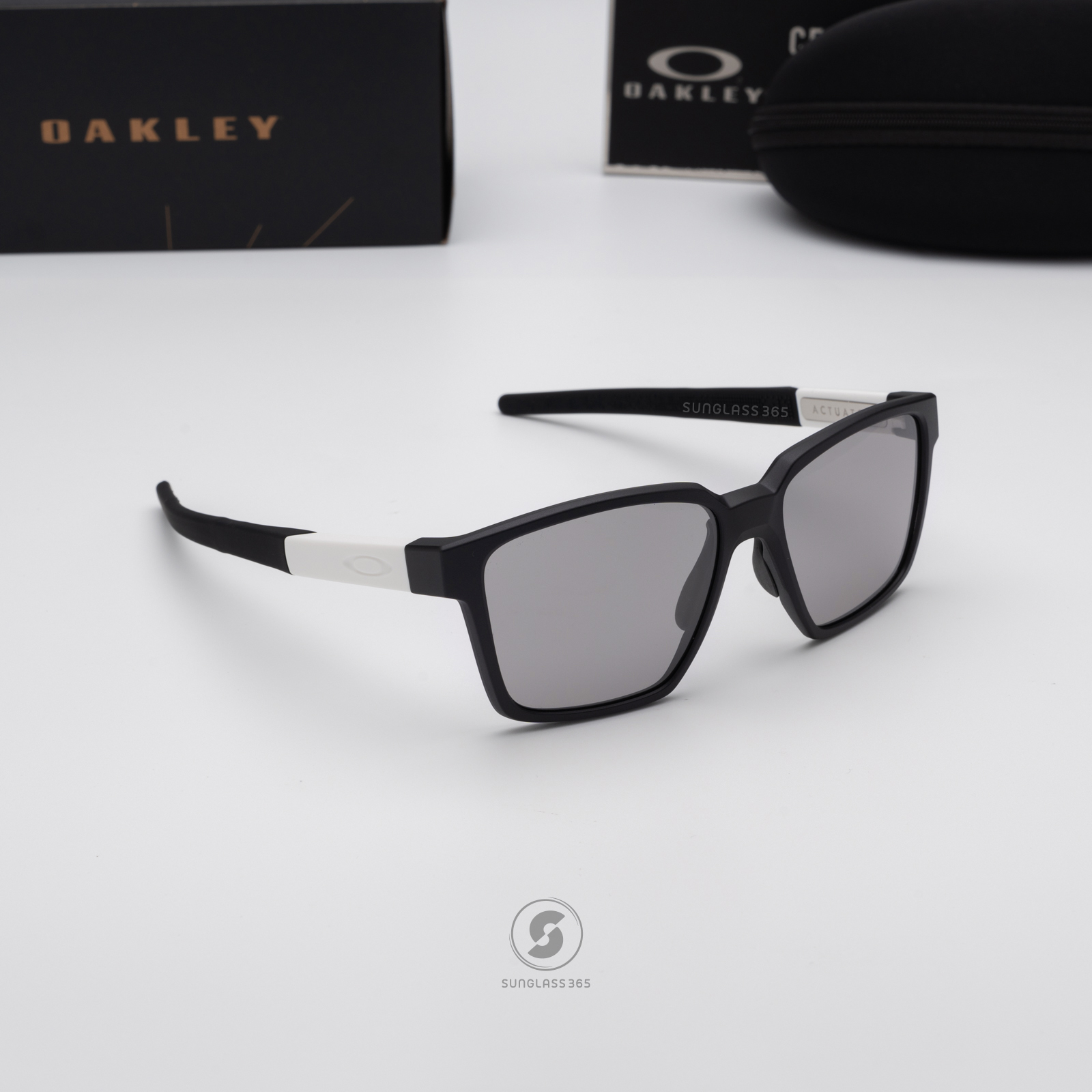 Oakley Actuator SQ OO9430-05 Matte Black Prizm Slate