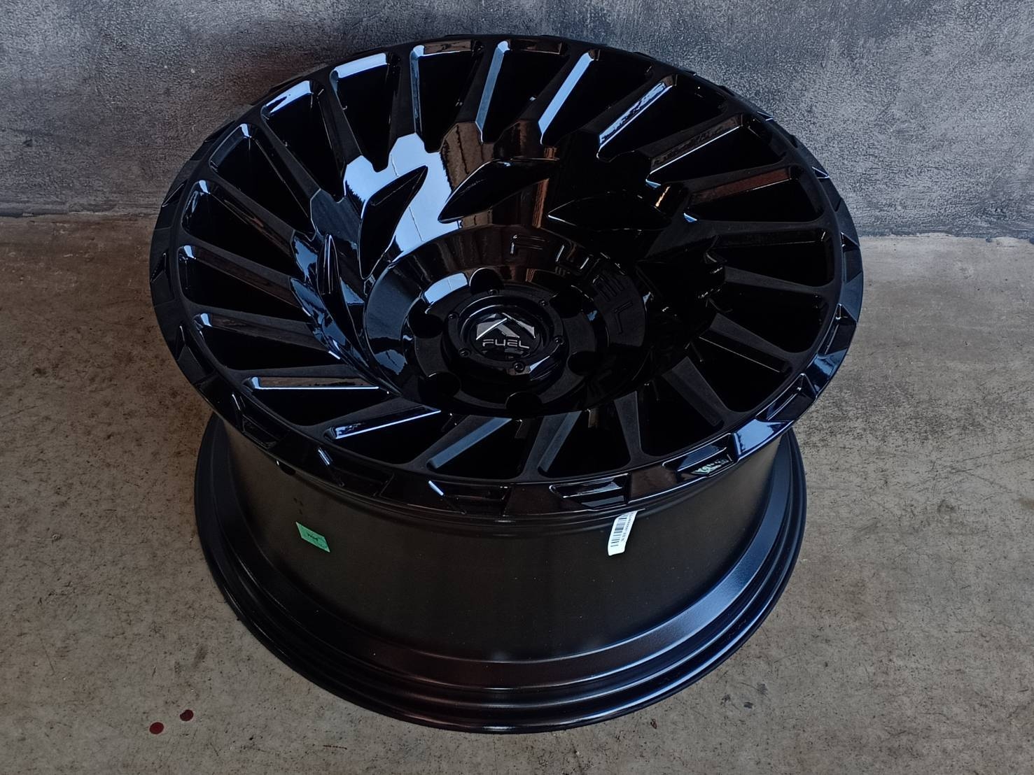 FUEL CYCLONE ล้อแท้! มาใหม่ 20X10 6X139.7 offset-18