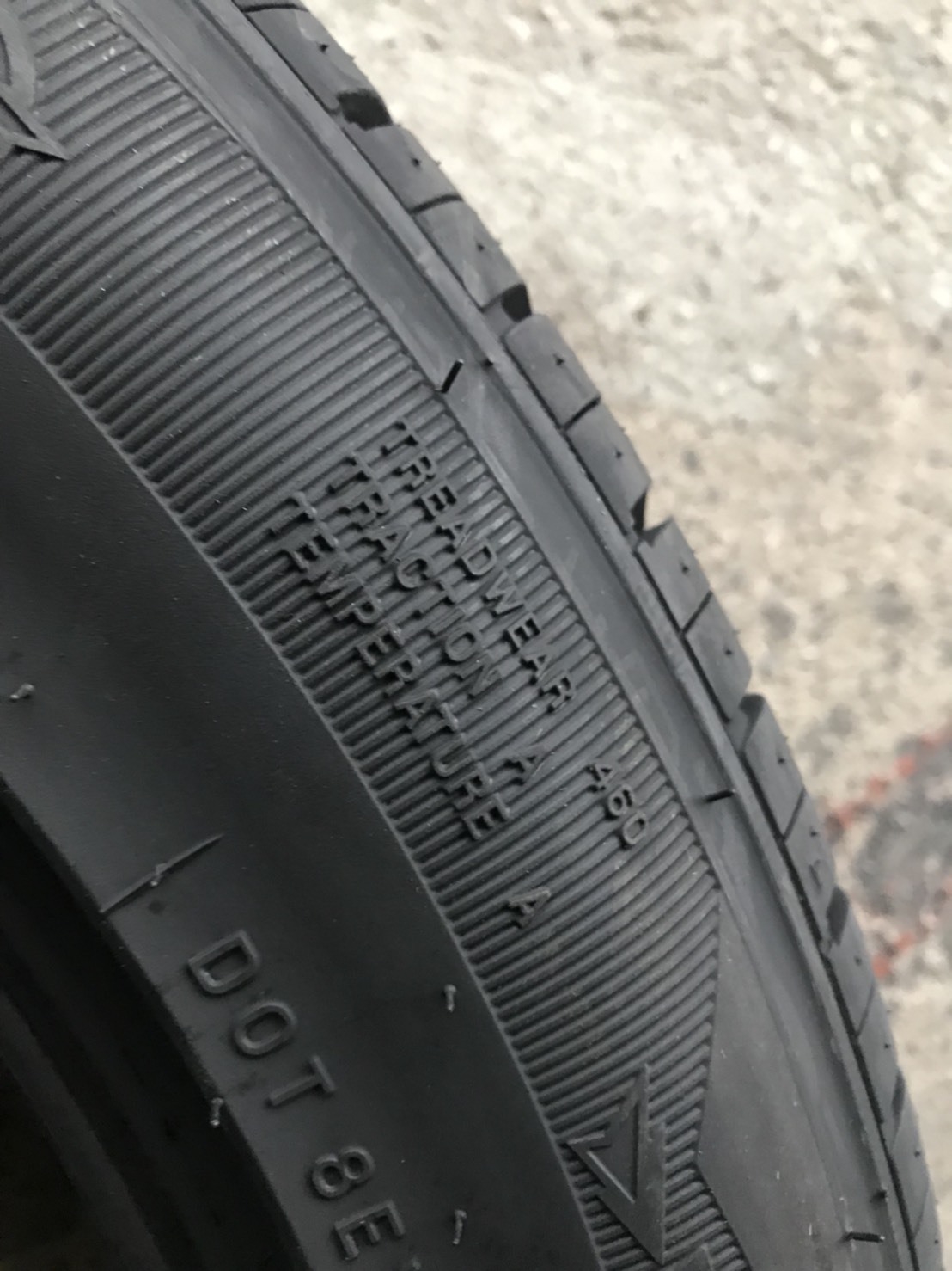 NEXEN ROADIAN HP 265/50-20 เส้น 3900 ปี18