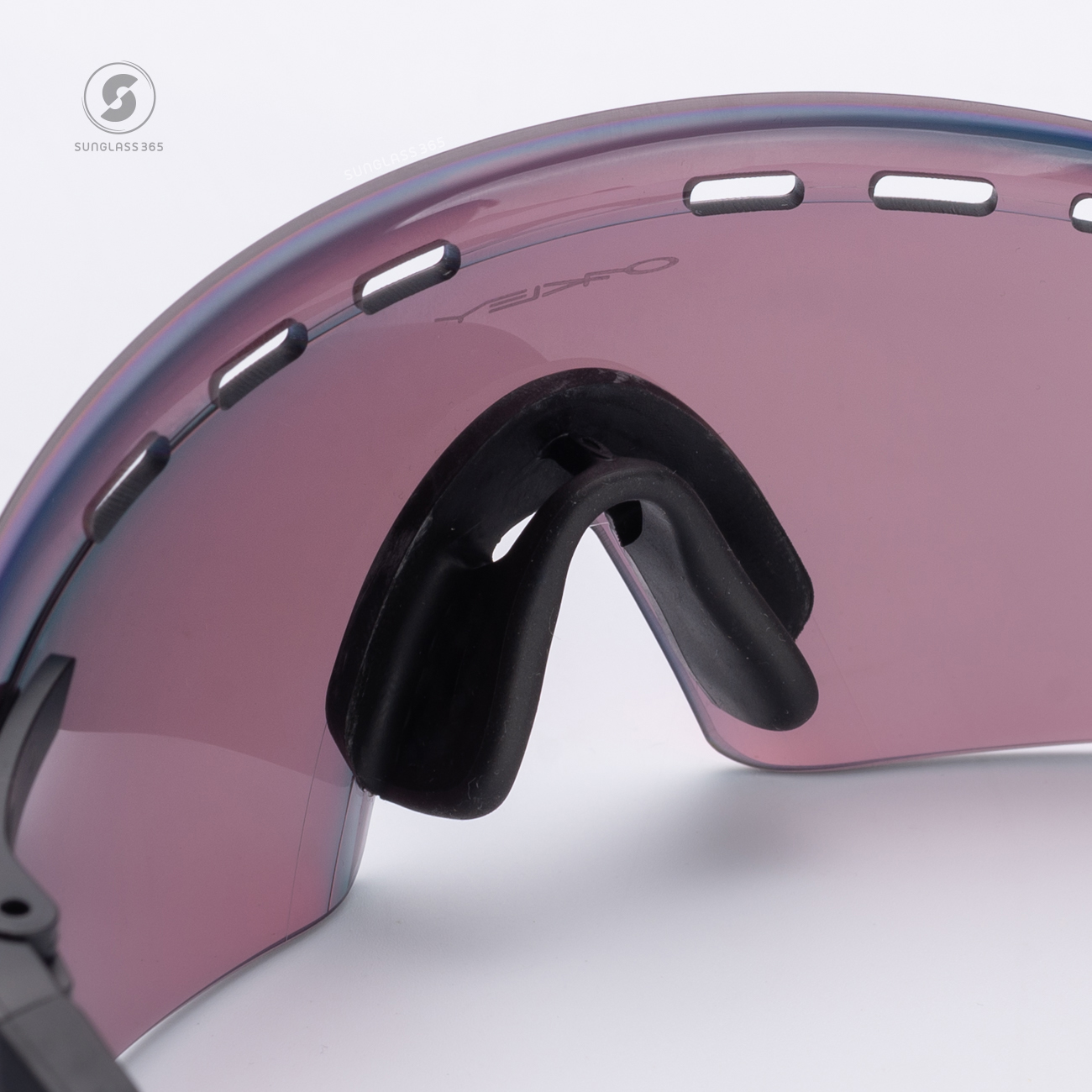 OAKLEY ENCODER STRIKE VENTED OO9235-02 Prizm Road