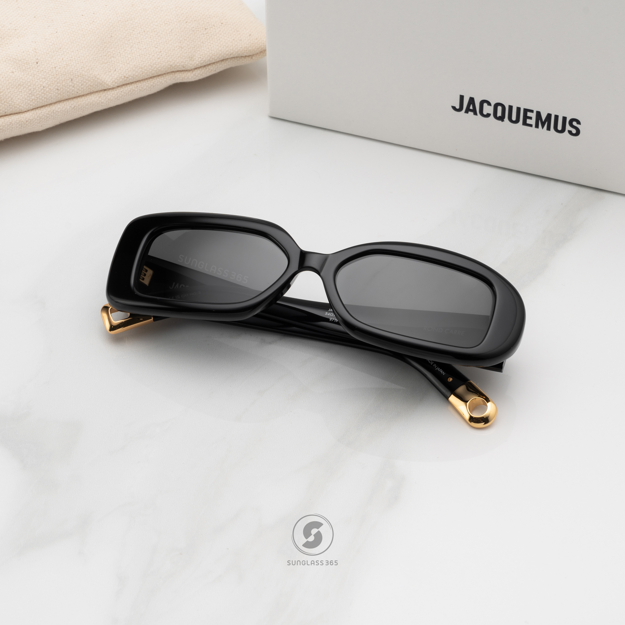 แว่นกันแดด JACQUEMUS ROUND CARRE JAC11 C1
