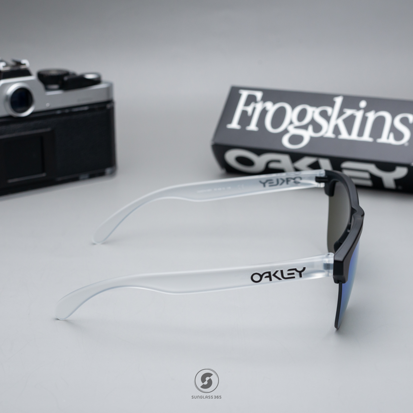 OAKLEY OO9374-02 Frogskins Lite Matte Black Prizm Sapphire