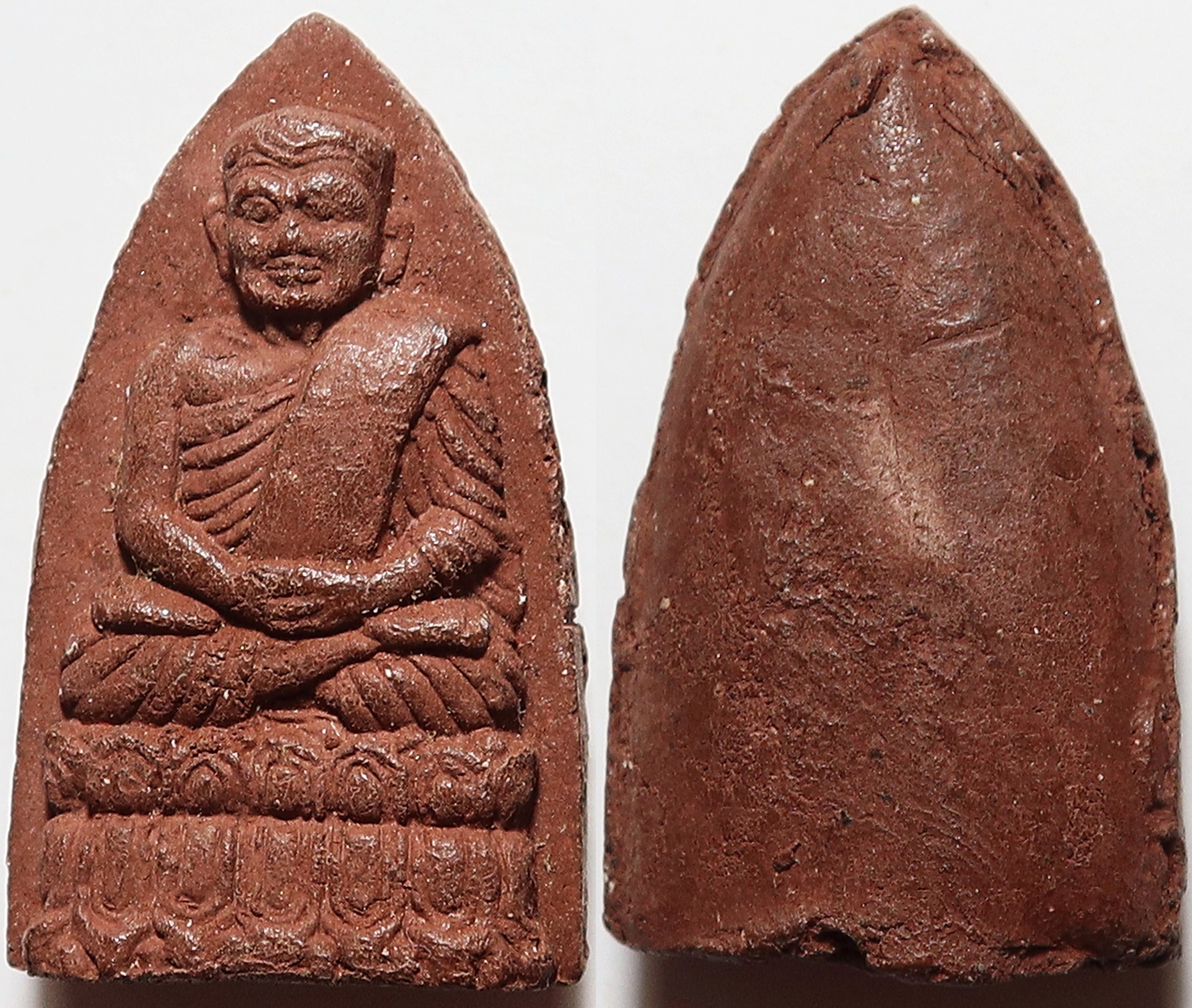 847 หลวงปู่ทวด วัดประสาทบุญญาวาส รุ่นบูรณะโบสถ์ ปี 2530 เนื้อผง ผสมมวลสารเก่า