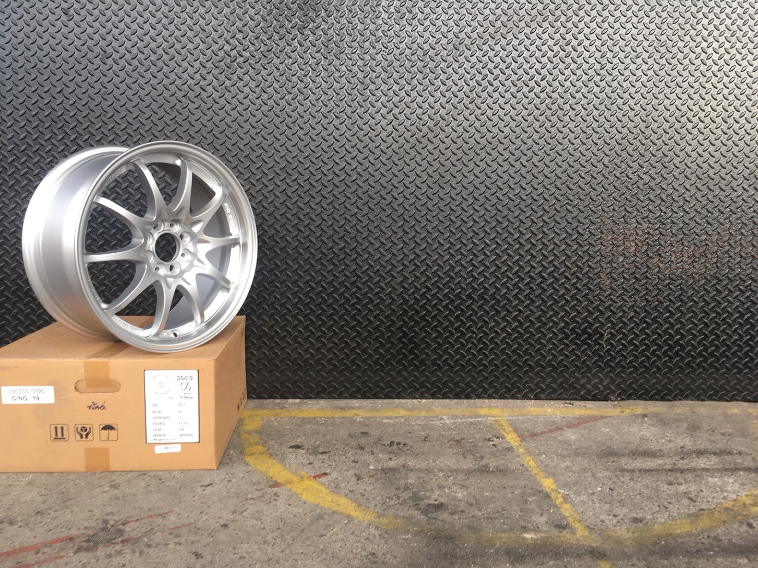 CE28 ขอบ16 ราคาพิเศษ