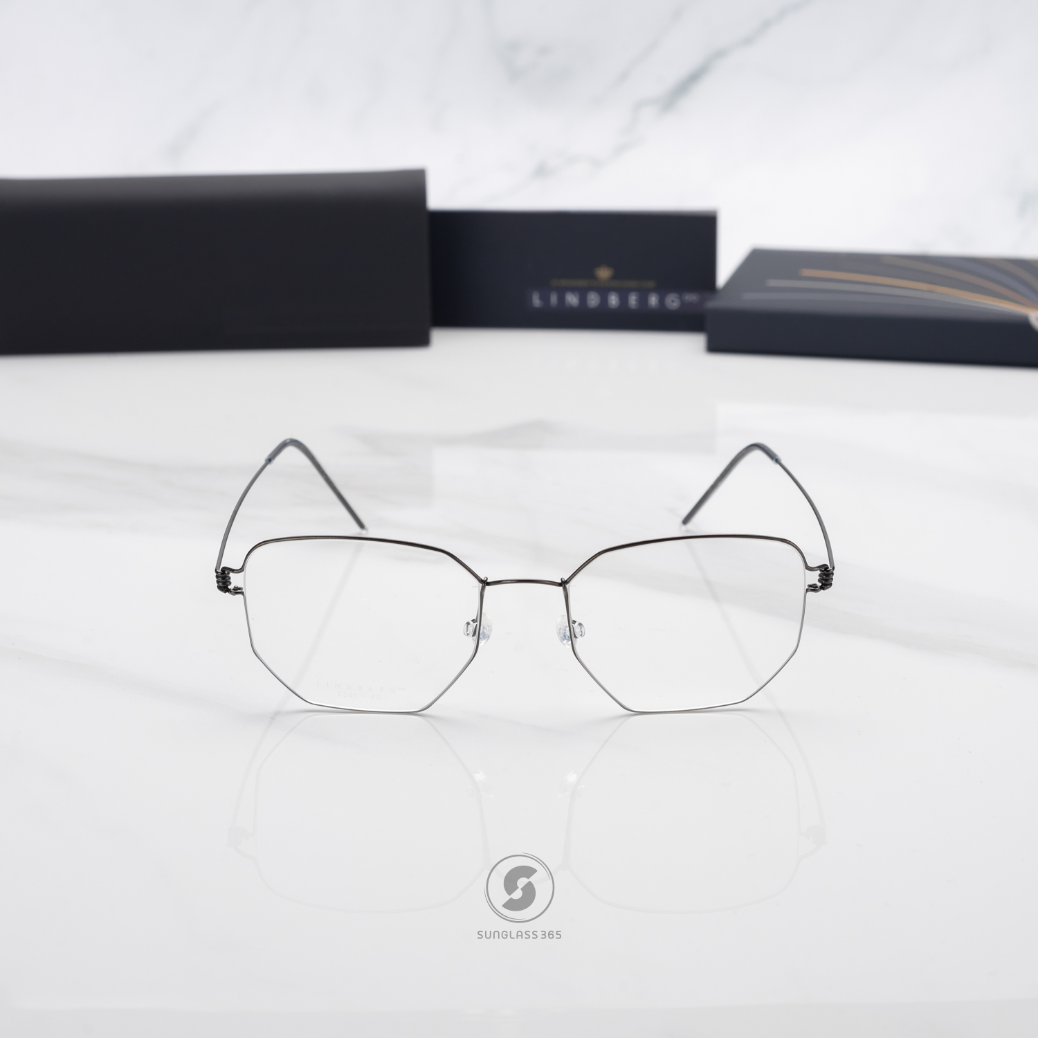 แว่นสายตา Lindberg Air Titanium Rim 093 15E2B ROMAN PU9