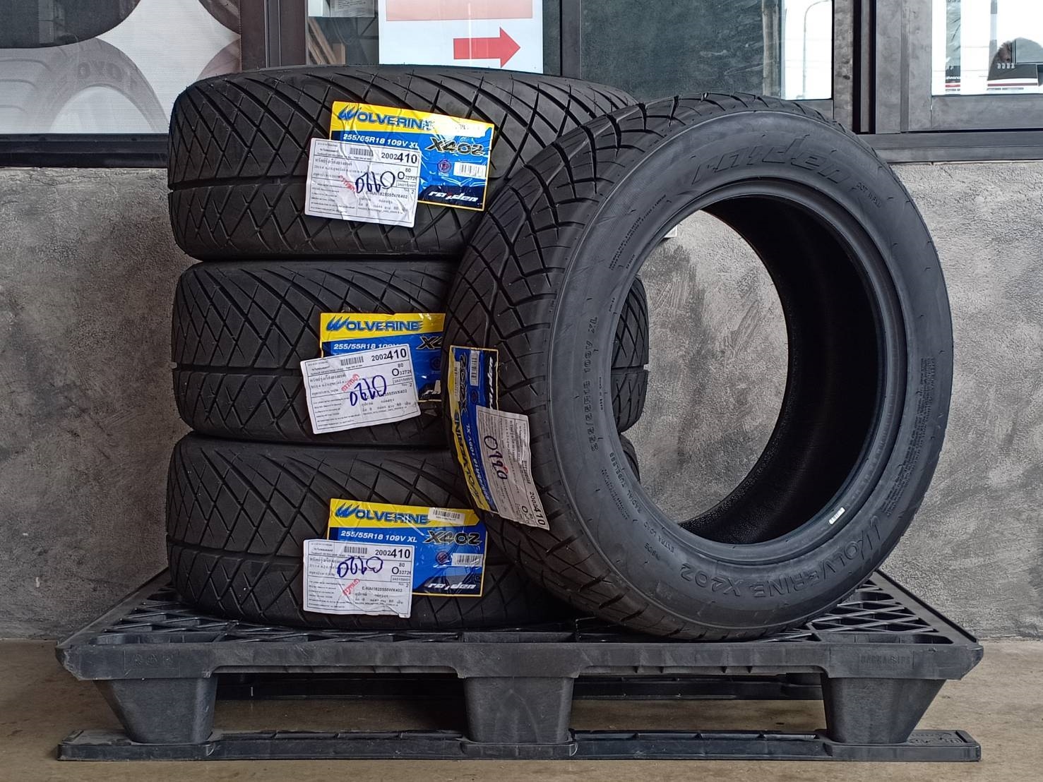 RAIDEN 255/55R18 WOLVERINE X402 109V XL MADE IN CHINA