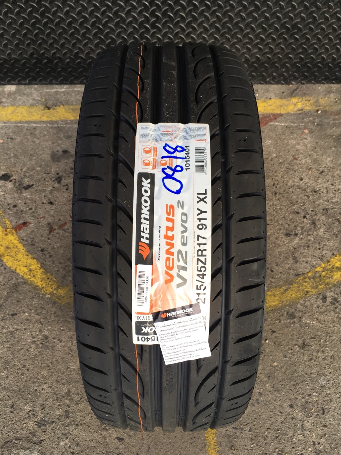 HANKOOK V12 EVO-2 215-45-17 ปี 18