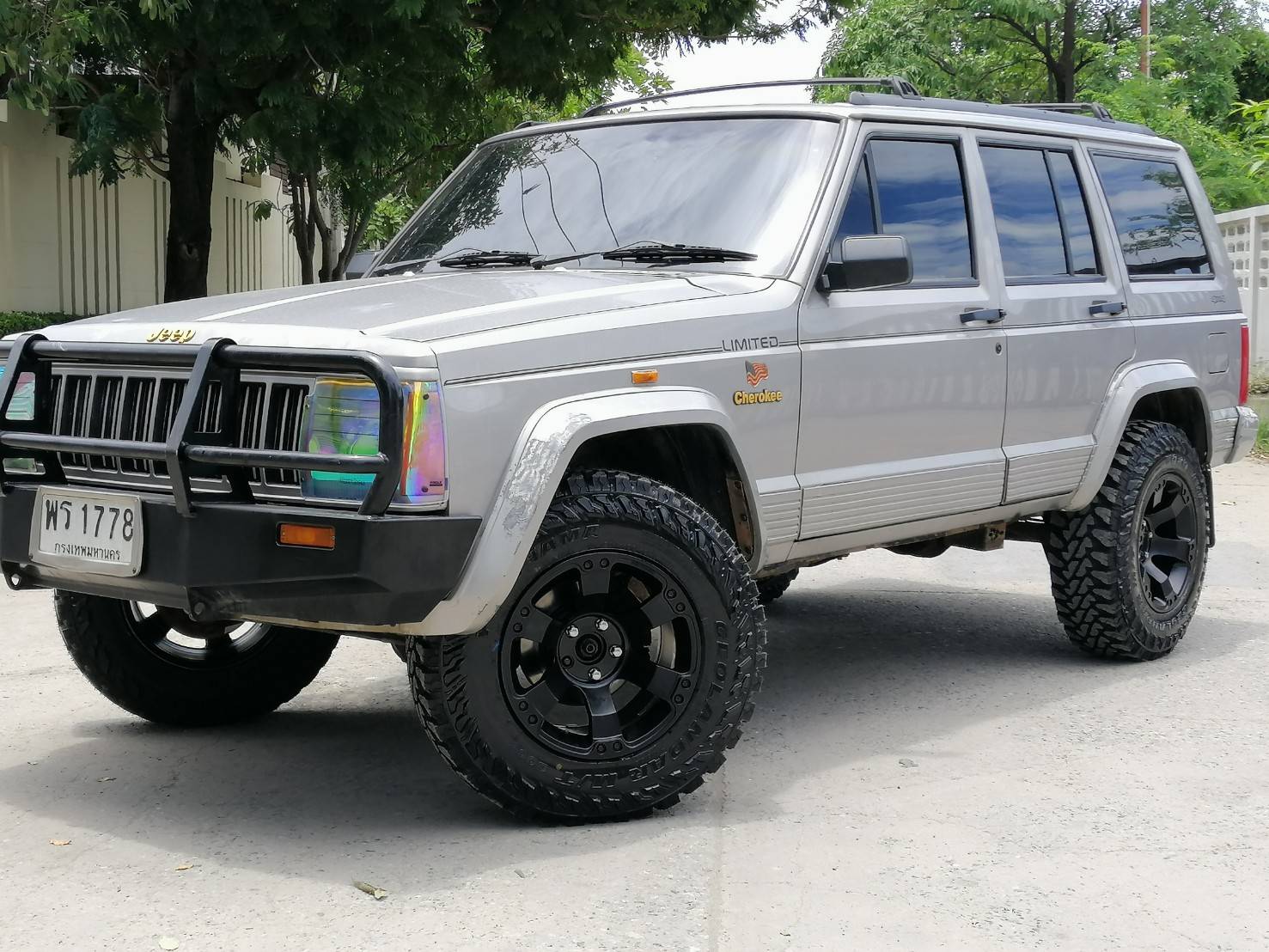 ล้อ PARODI ROAR ใส่ รถ JEEP