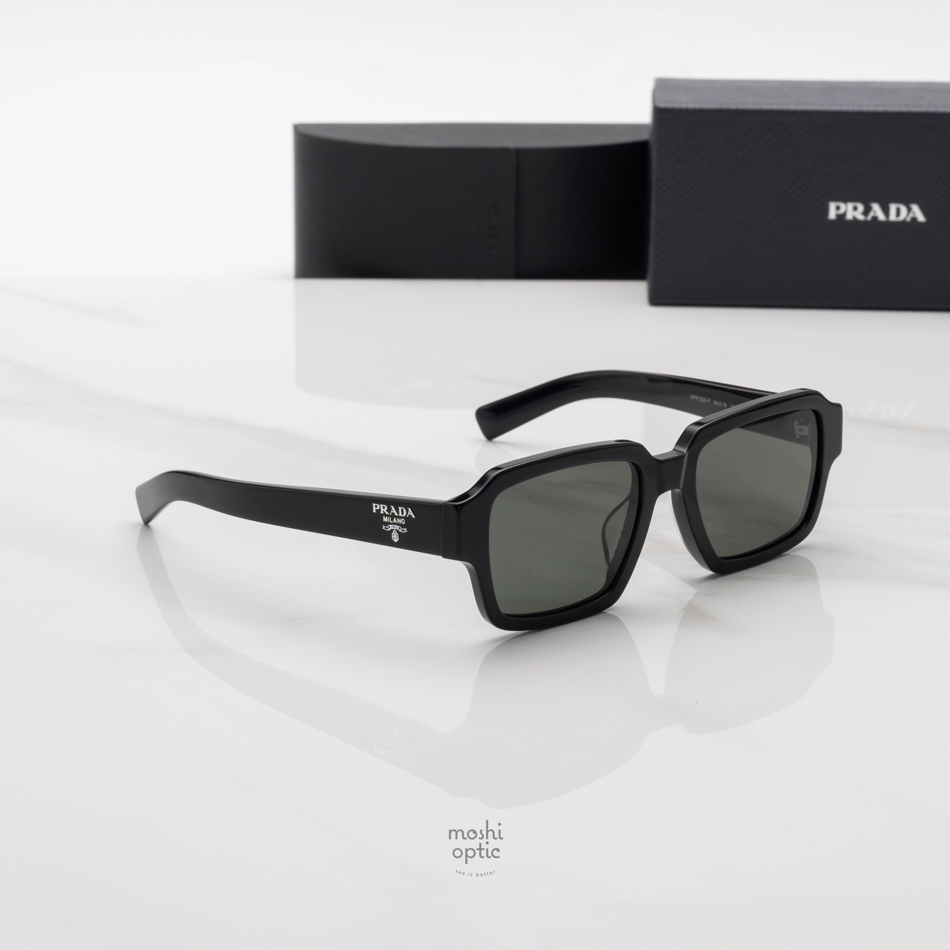 แว่นกันแดด PRADA PR02ZSF 1AB03R
