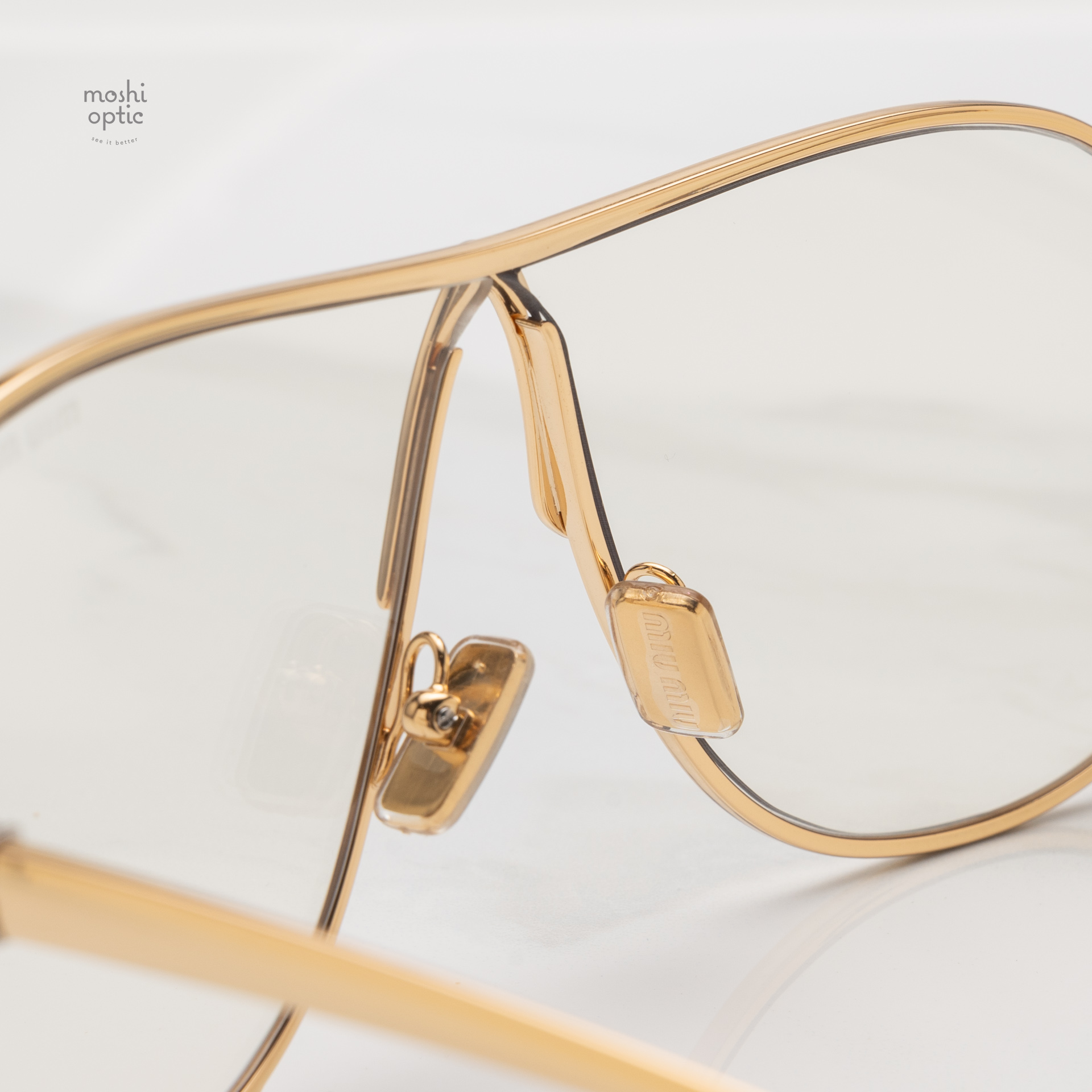 แว่นกันแดด Miu Miu MUA56S 5AK08N