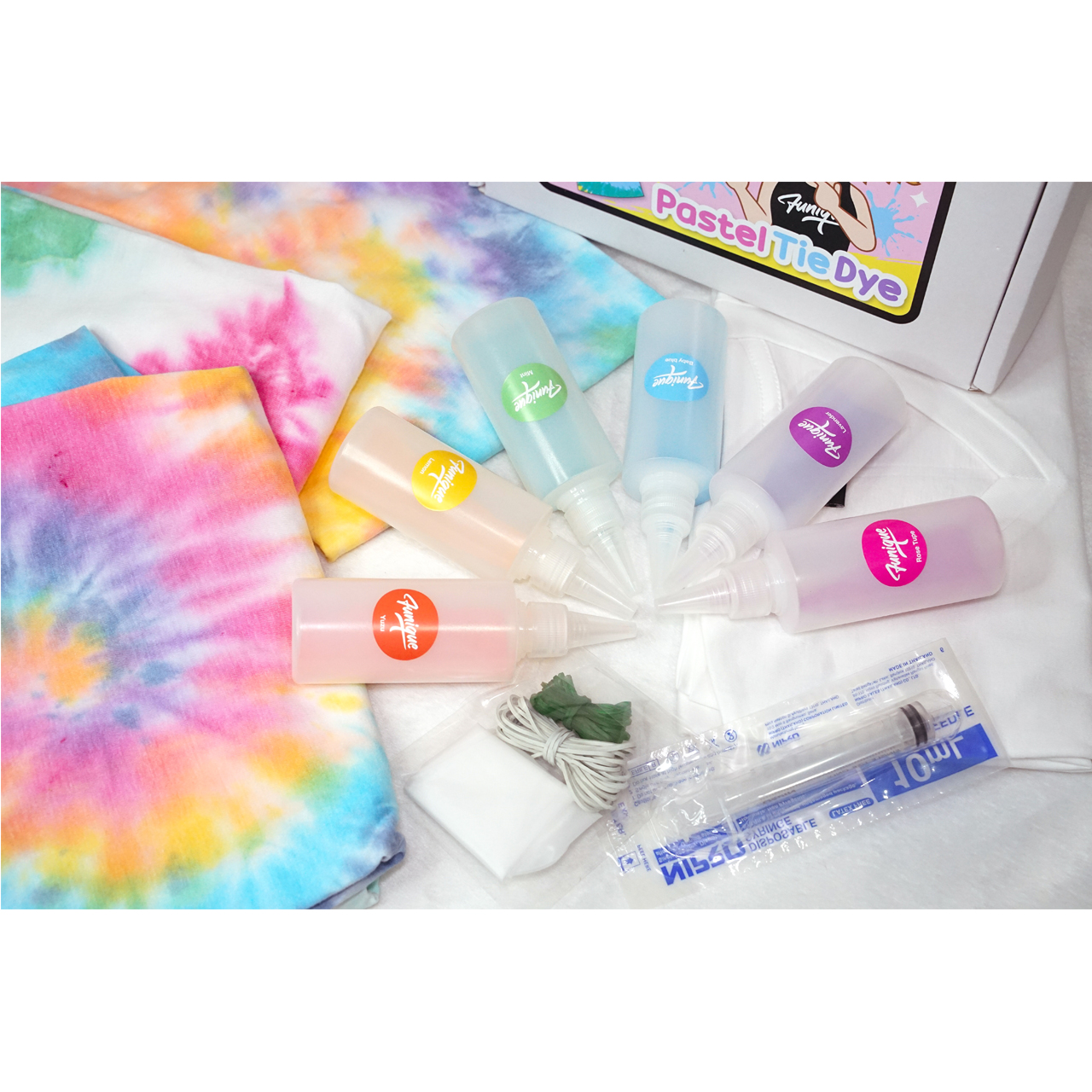 ชุดมัดย้อมพาสเทล Pastel Tie Dye ออกแบบเสื้อผ้า สีหวานสดใส ตามจิตนาการ