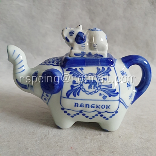 กาน้ำชาเซรามิก Blue Elephant พร้อมกล่องผ้าไหม Global Mobile Broadband Forum
