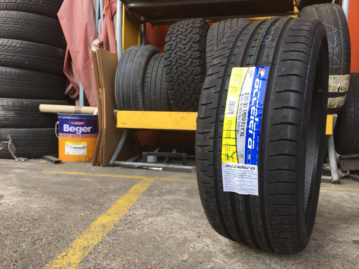 #แนะนำยางใหม่_คุณภาพดีเยี่ยม_ราคาสุดพิเศษ #ACCELERA_PHI 235/40R18 ปี18