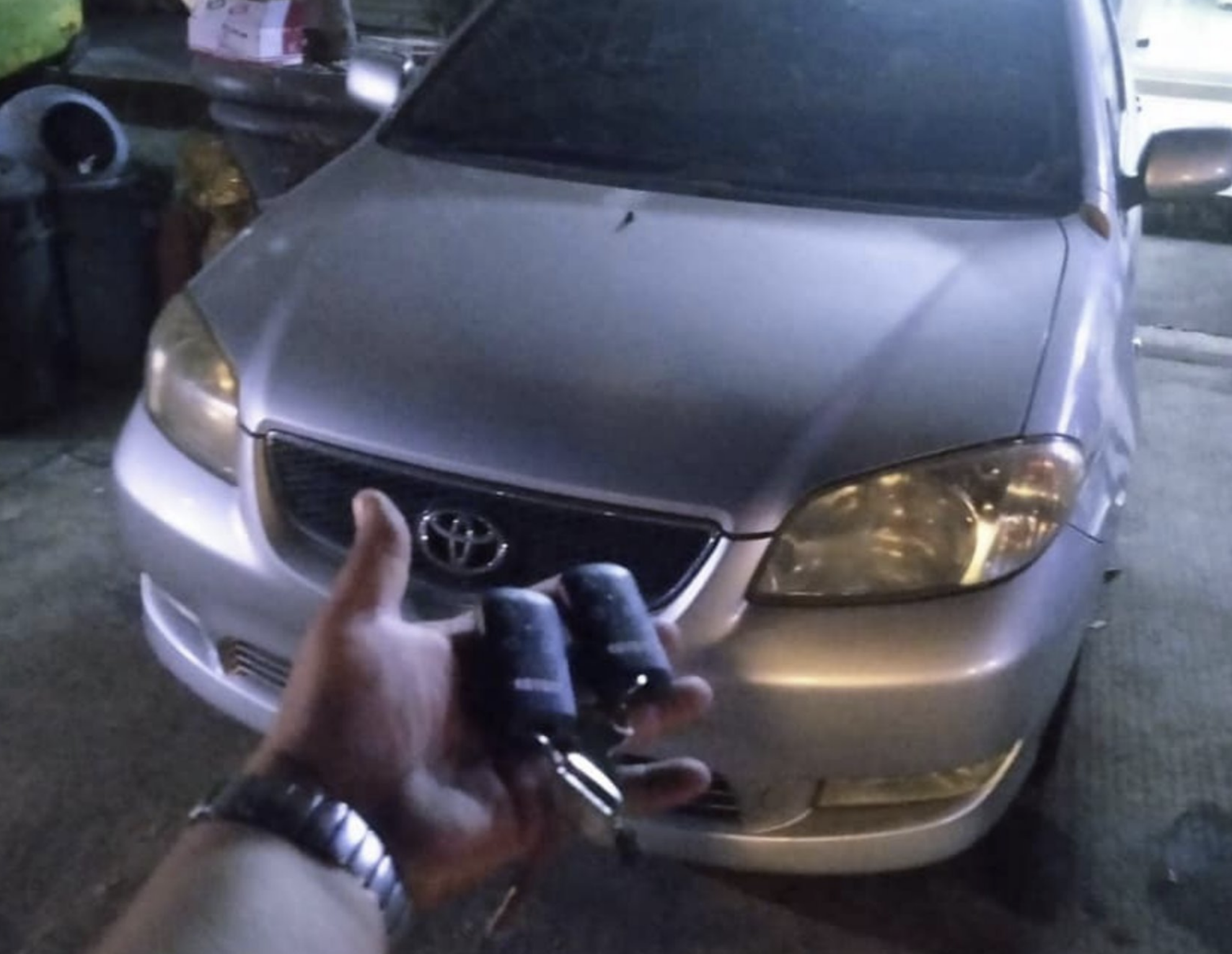 ช่างกุญแจอุดร ซ่อมกุญแจ สวิตซ์กุญแจ รถโตโยต้า วีออส Toyota Vios