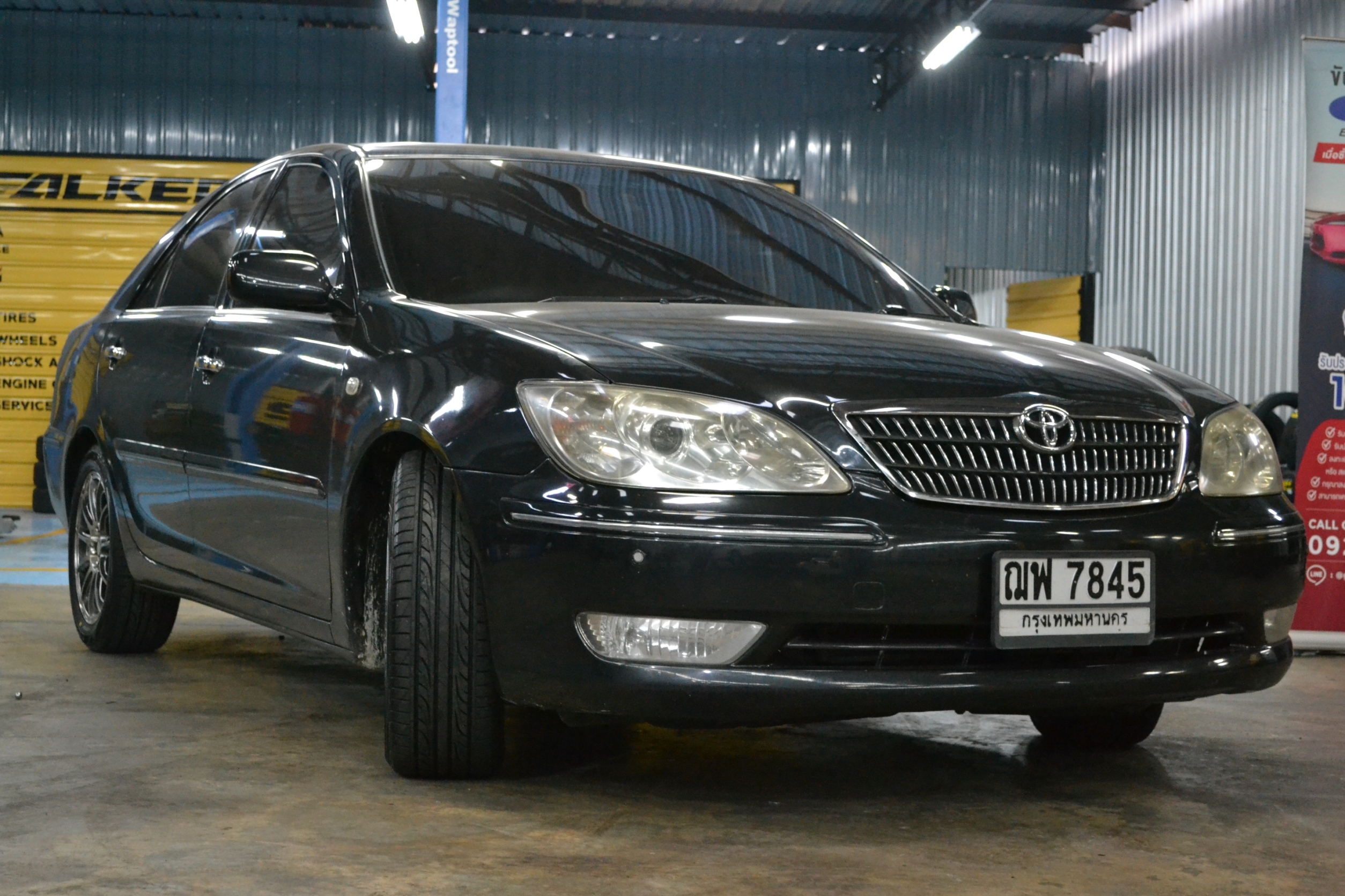 ยางใหม่ DUNLOP LM704 215/55-17 ซื้อ2แถม2 ราคาถูก