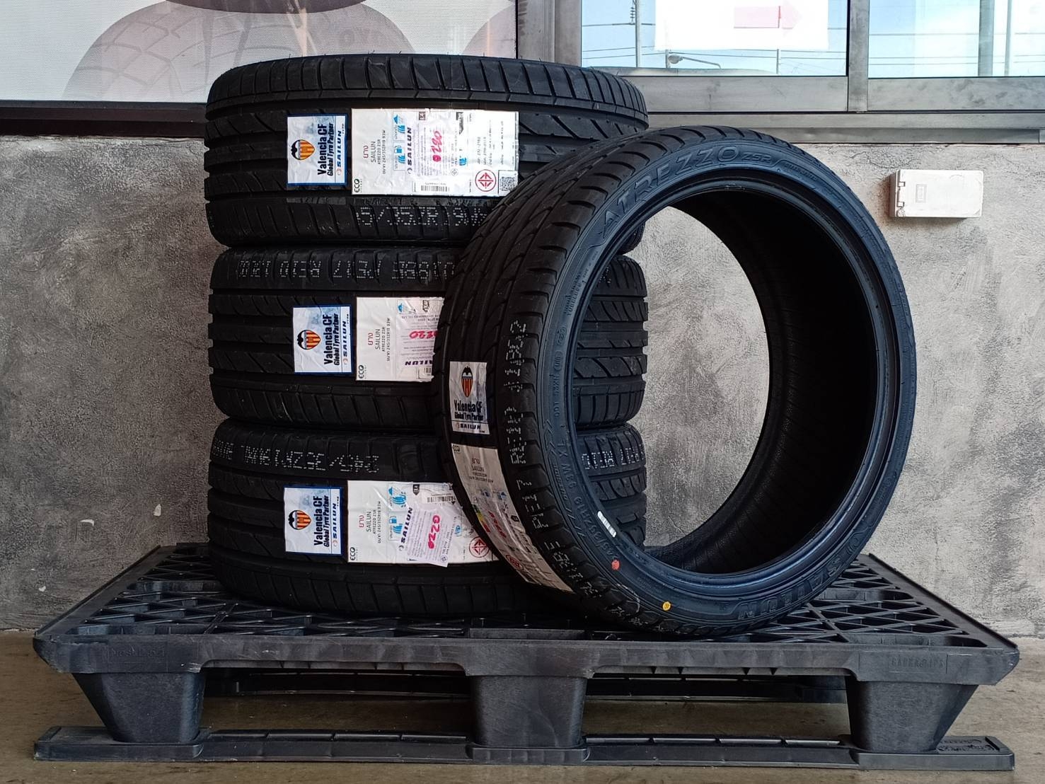 SAILUN 245/35ZR19 ATREZZO ZSR 93W MADE IN CHINA