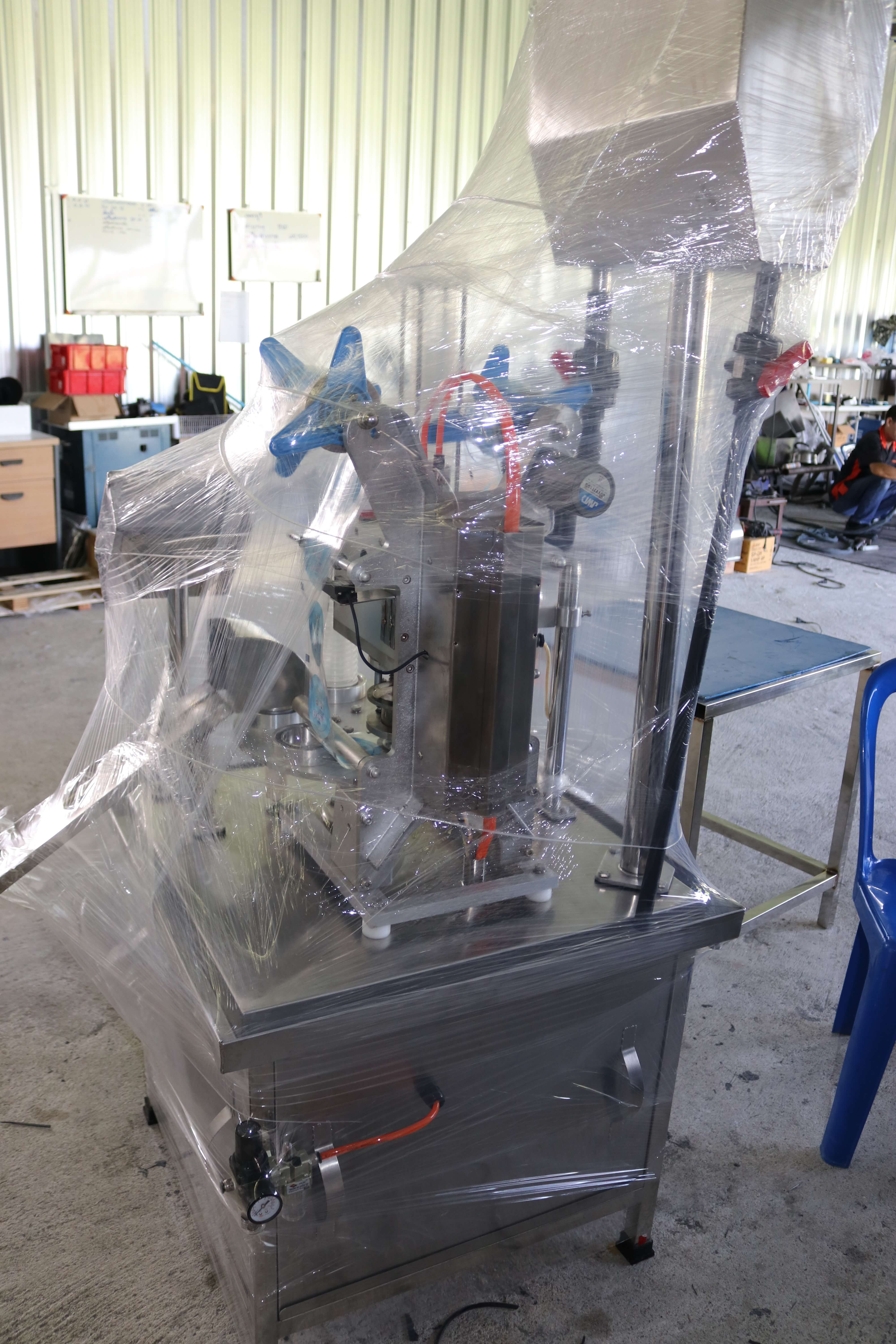 เครื่องบรรจุน้ำแก้วอัตโนมัติ