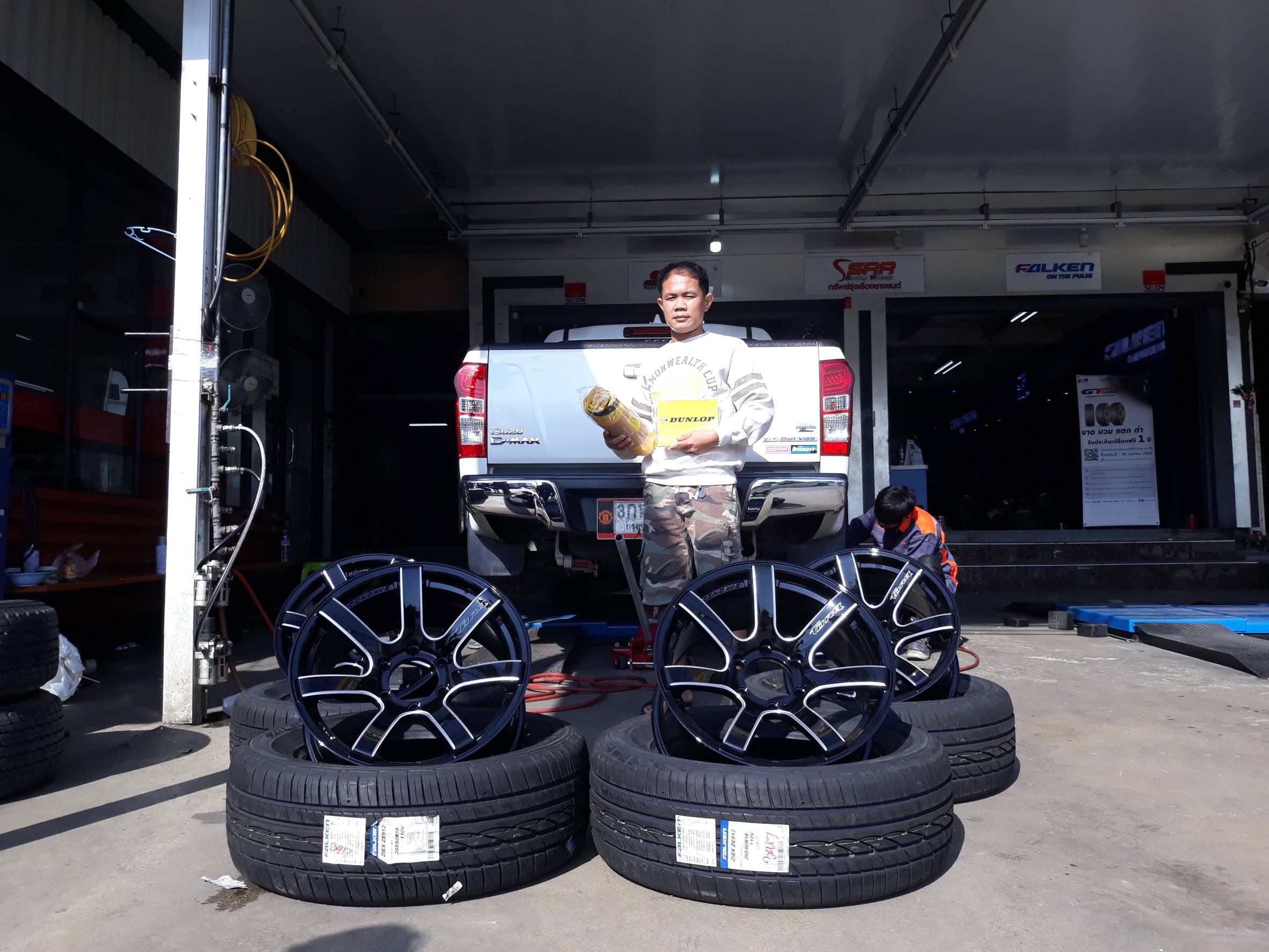 NEW MODEL CTR ราคาพิเศษ ล้อใหม่