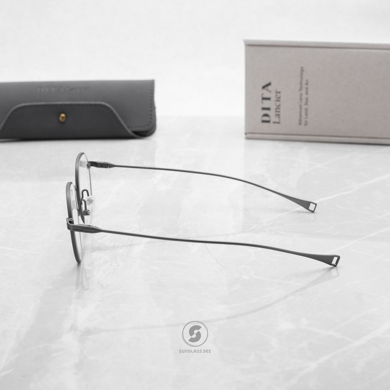 แว่นสายตา DITA LANCIER DLX117 A 03 with Blue Control Lens