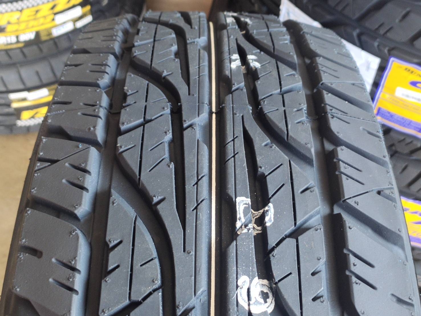 DUNLOP 265/70R16 112T GRANDTREK AT3 THAILAND