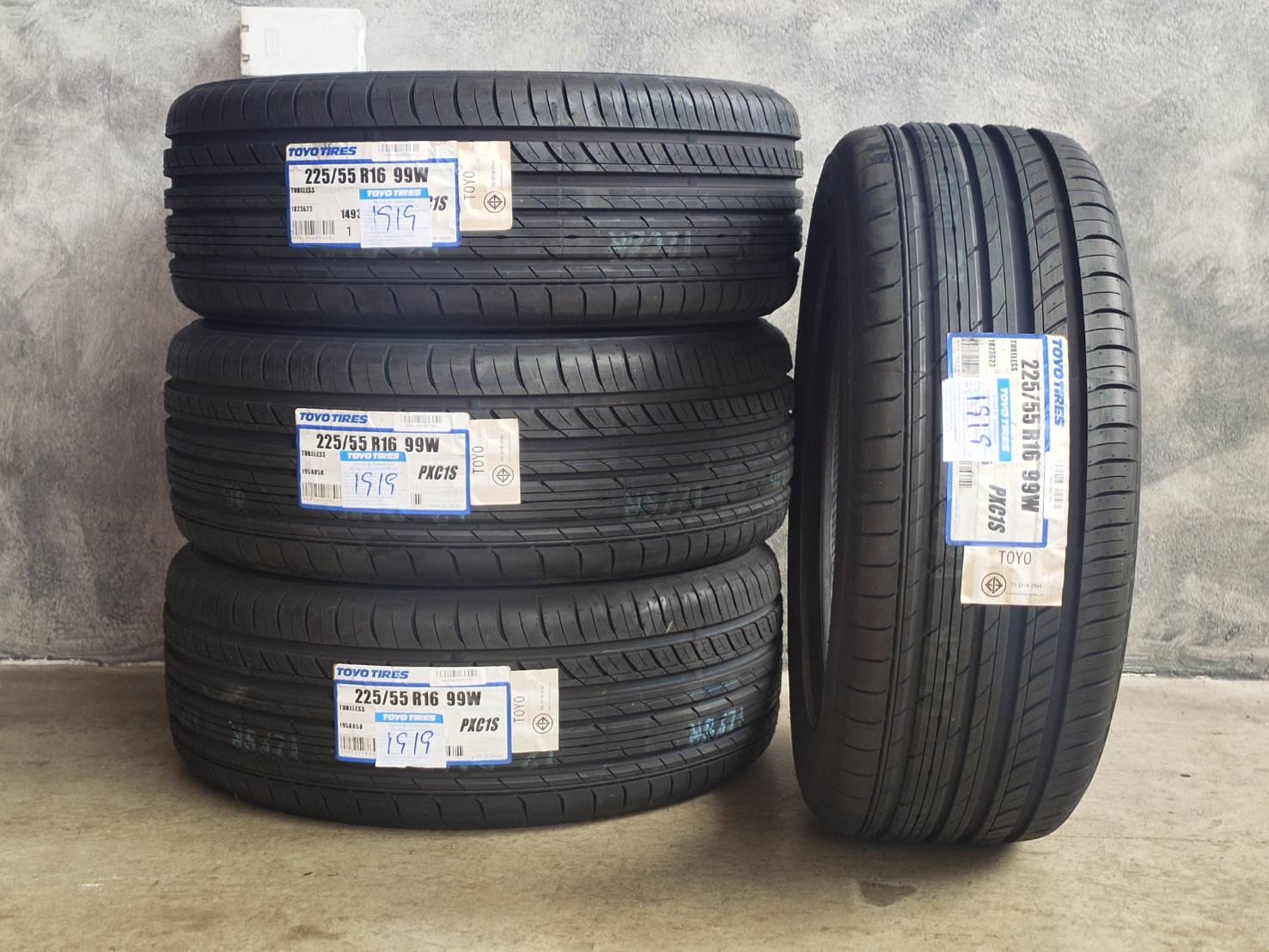 TOYO 225/55R16 99W PXC1S MAXLOAD 775KG JAPAN