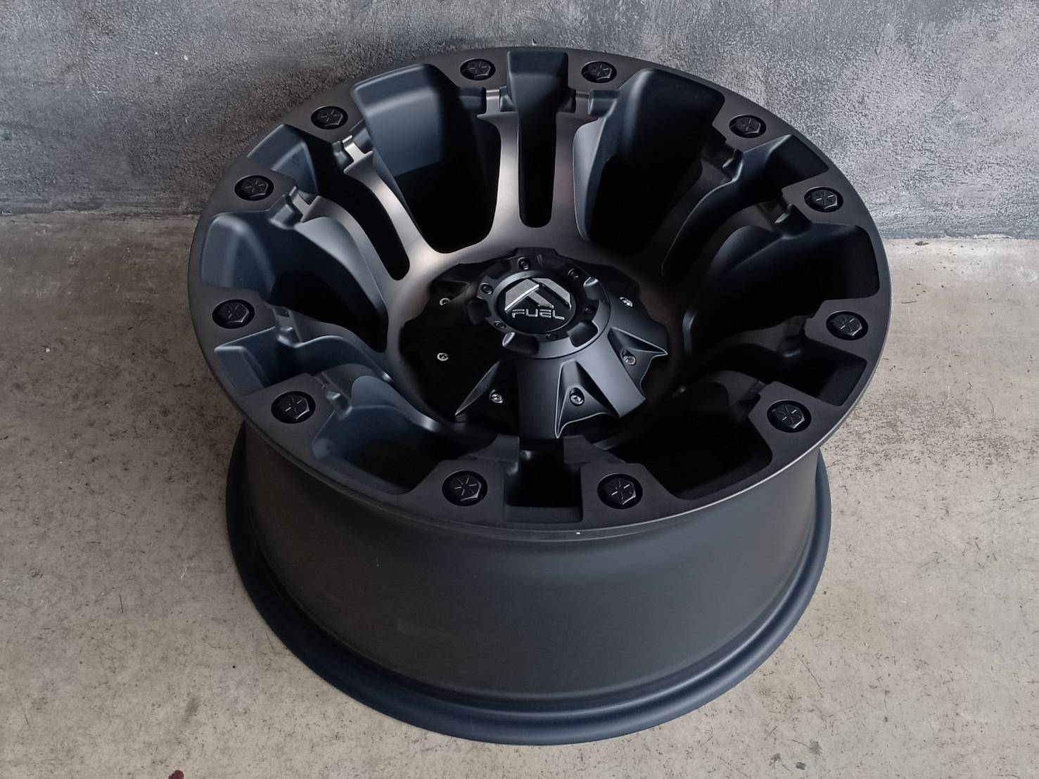 FUEL-VAPOR 18X9 6X135/6X139.7ต้องการส่วนลดราคาพิเศษ กรุณาสอบถาม