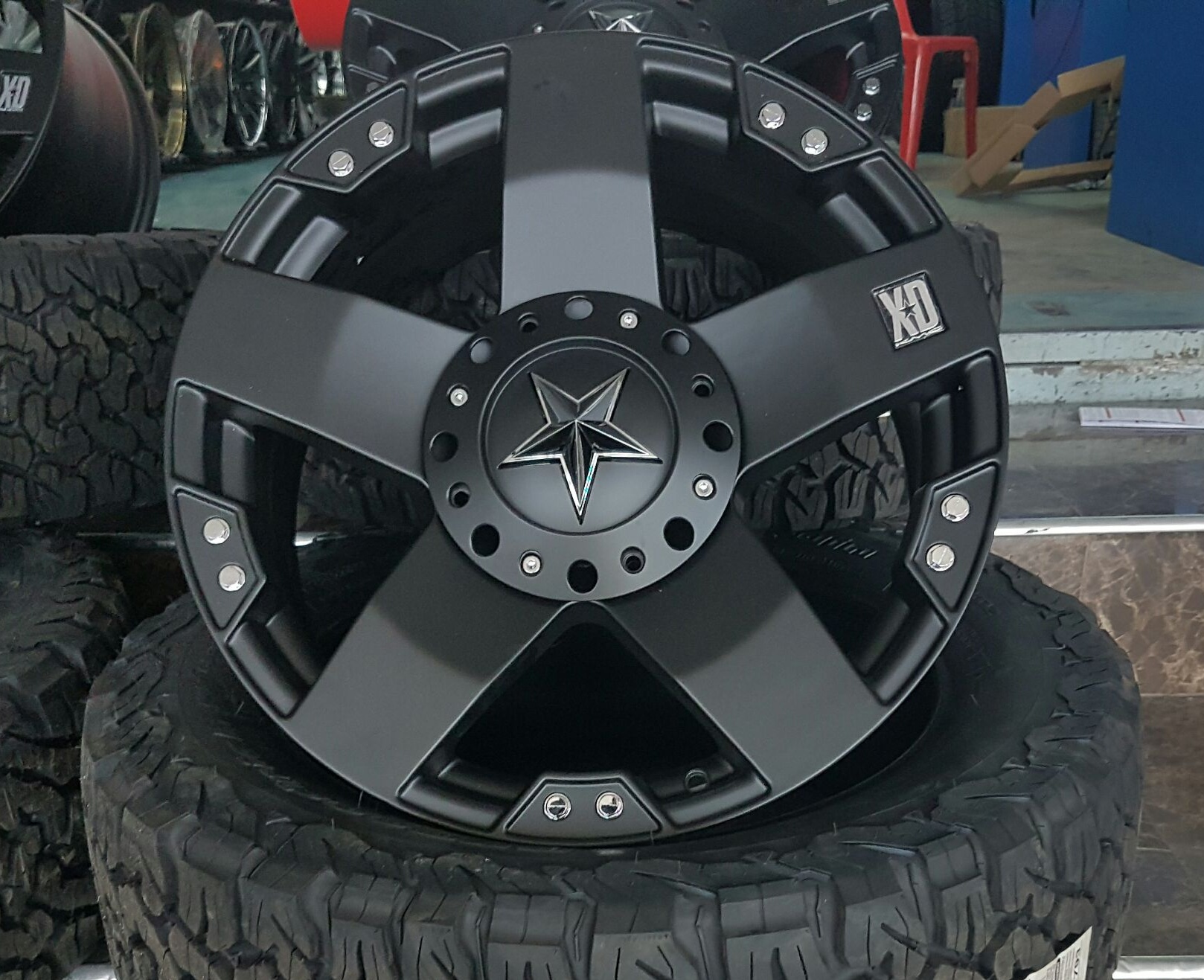 ล้อแท้ KMC XD775 กัปตันอเมริกา ขอบ 20