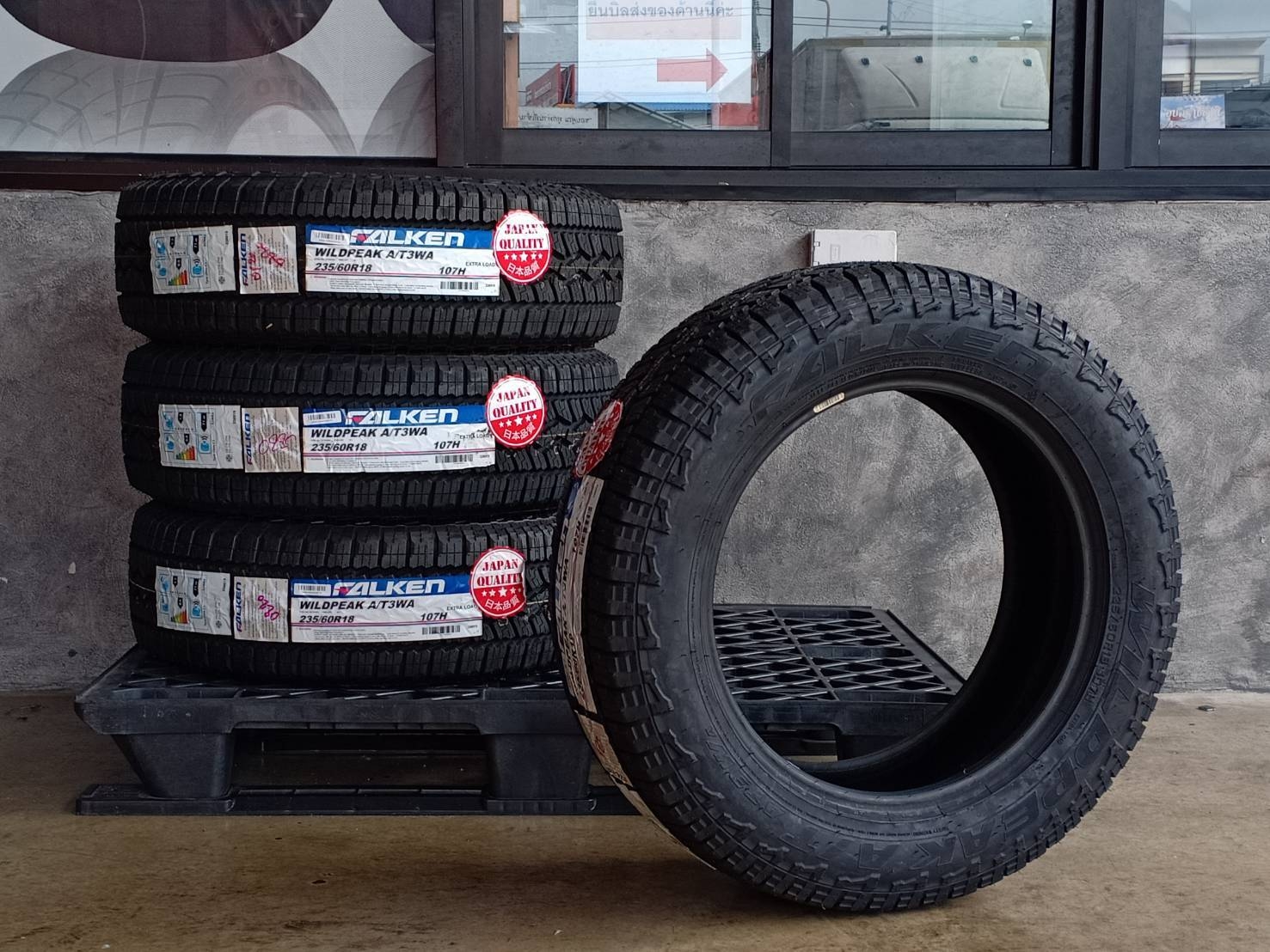 FALKEN 235/60R18 WILDPEAK A/T3WA 107H MADE IN THAILAND