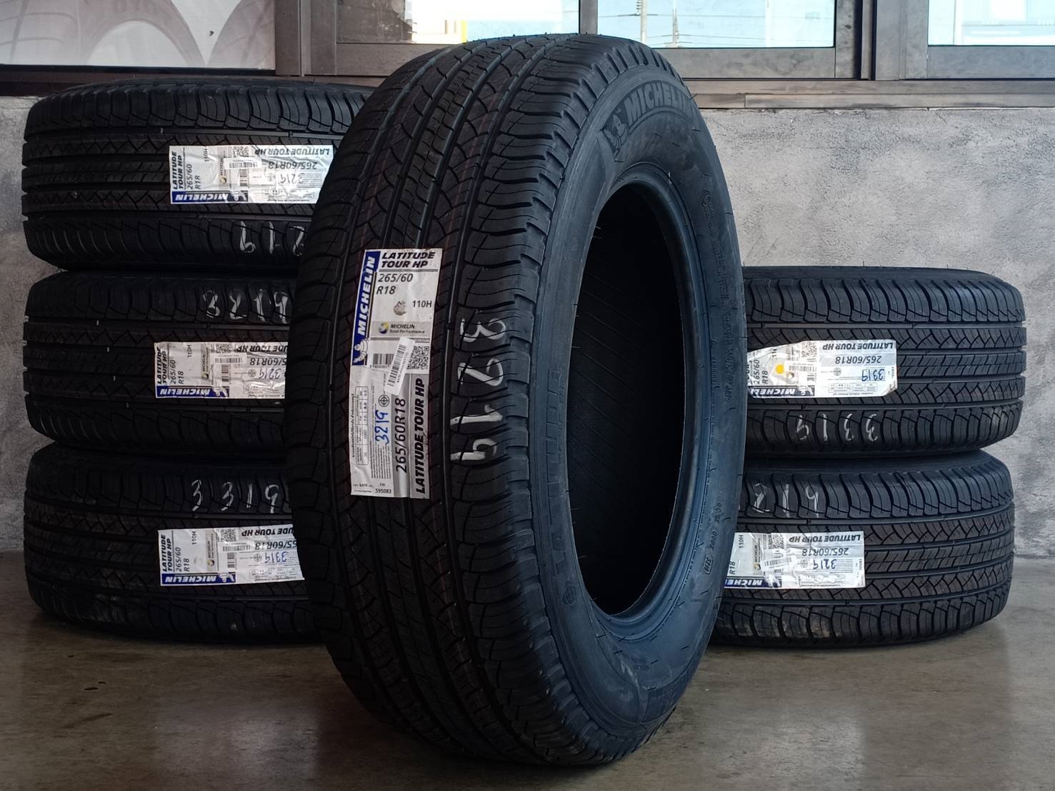 MICHELIN LATITUDE TOUR HP 265/60R18 ปี19