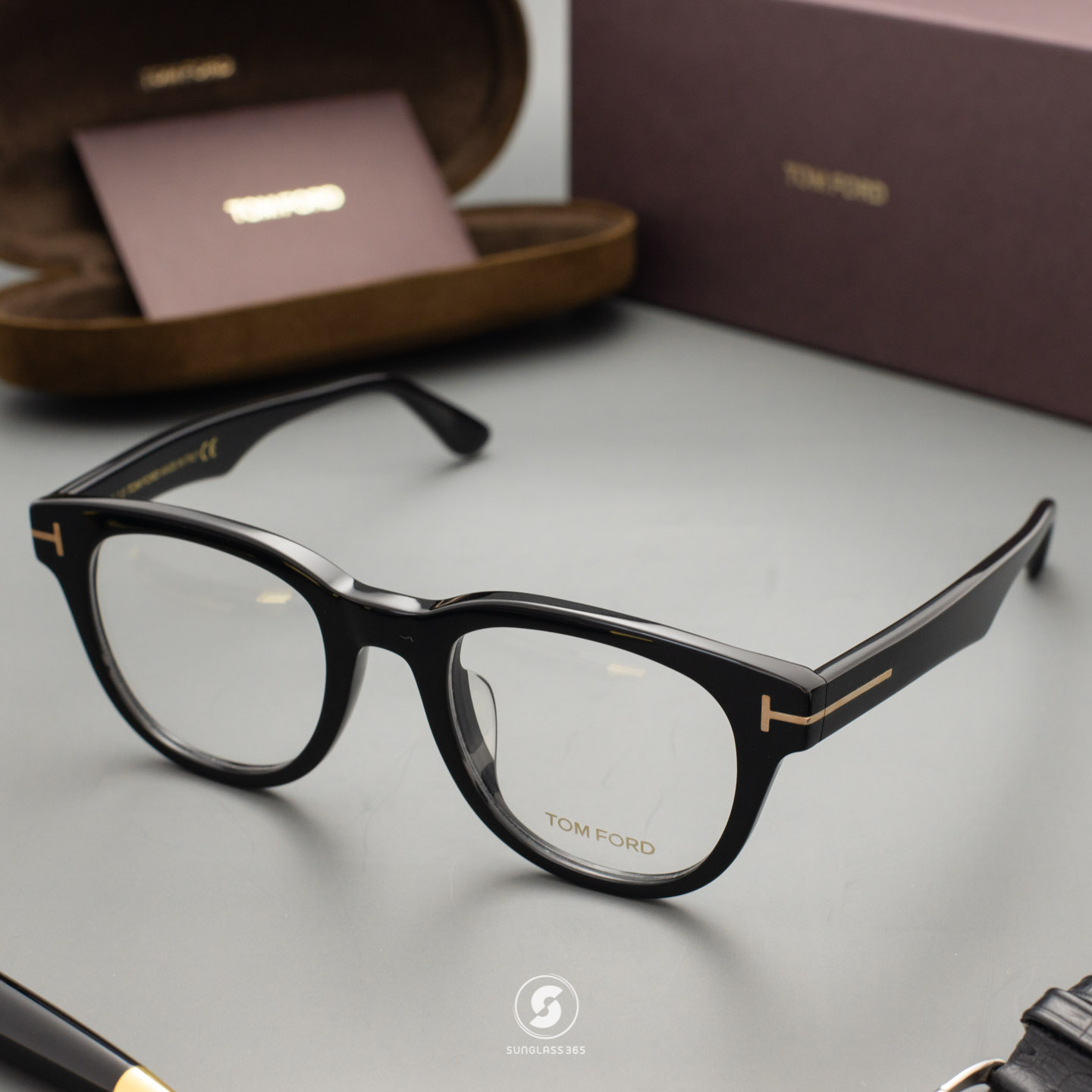 กรอบแว่น TOM FORD TF5653-K 001