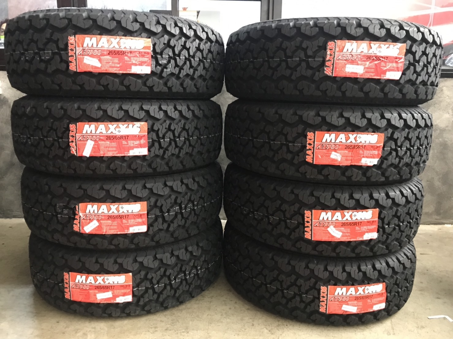 ยางใหม่ MAXXIS AT980 ตัวหนังสือขาว ราคาพิเศษ