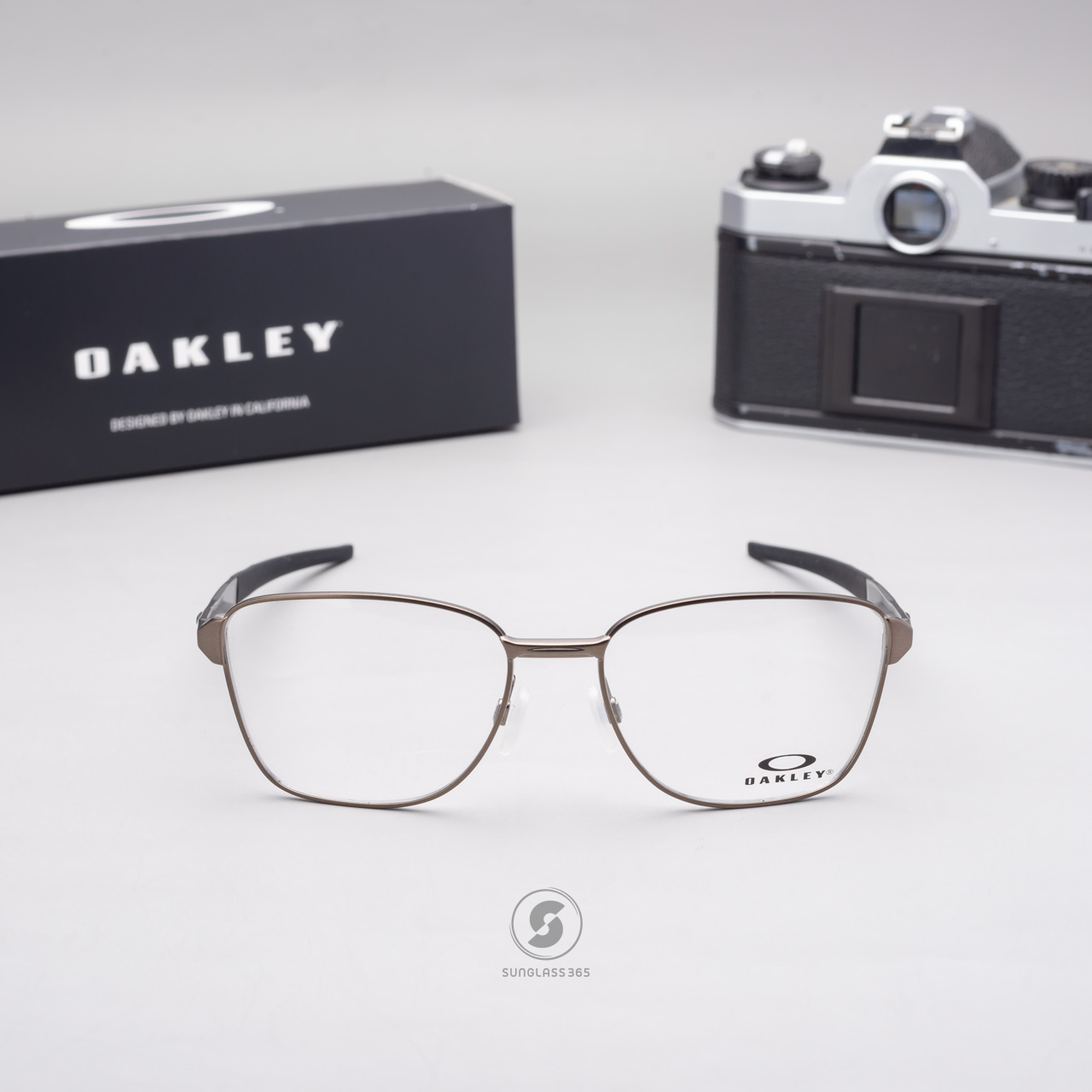 Oakley Dagger Board OX3005-04 Matte Gunmetal