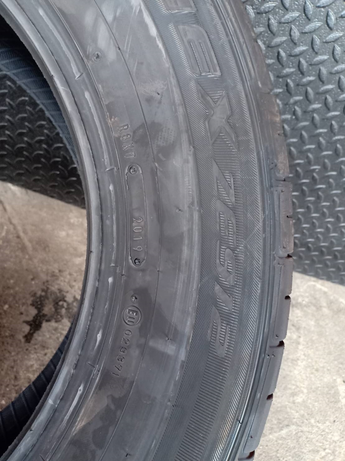 ยางเข้าใหม่ ลดราคา FALKEN ZE912 265/60R18 110W Y19