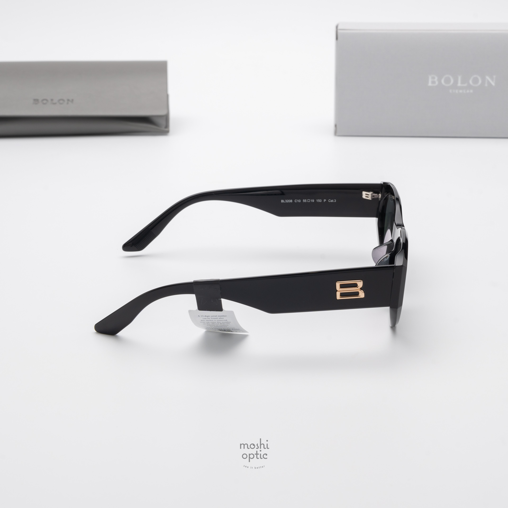 แว่นกันแดด BOLON รุ่น BL3208 Tulum C10 Shiny Black