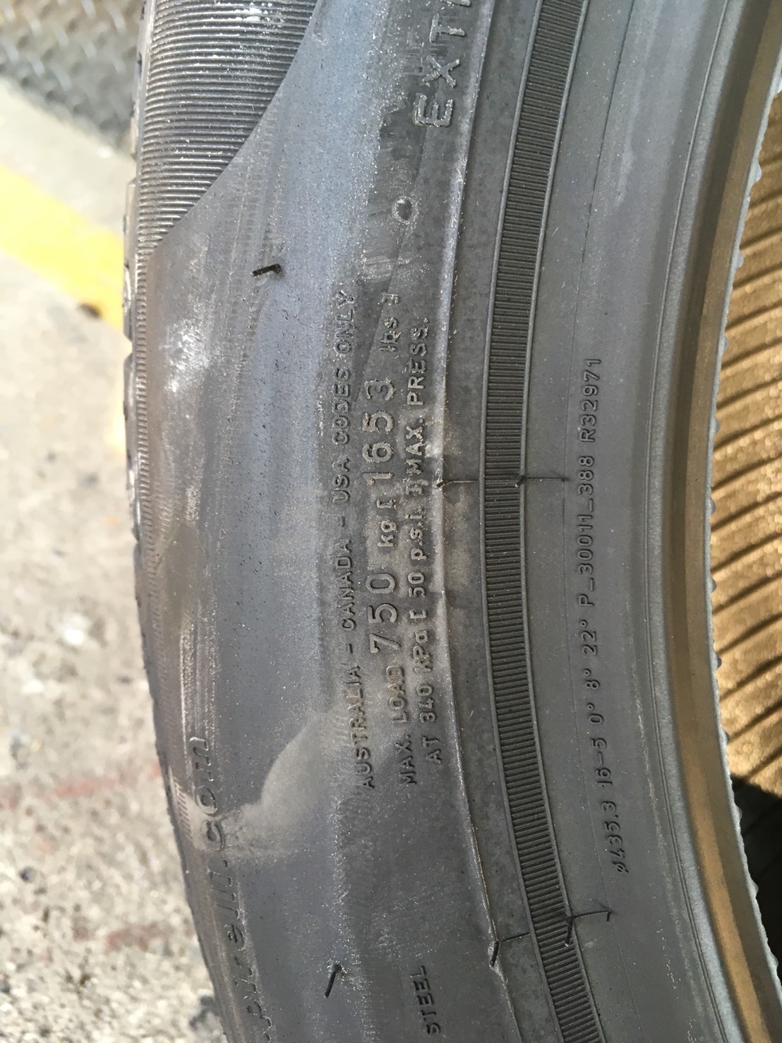 PIRELLI CINTURATO P7 225-50-17 เส้น 7000 บาท ปี18 ซื้อ2แถม2 จ่าย 14000 ได้ 4เส้น ปี18