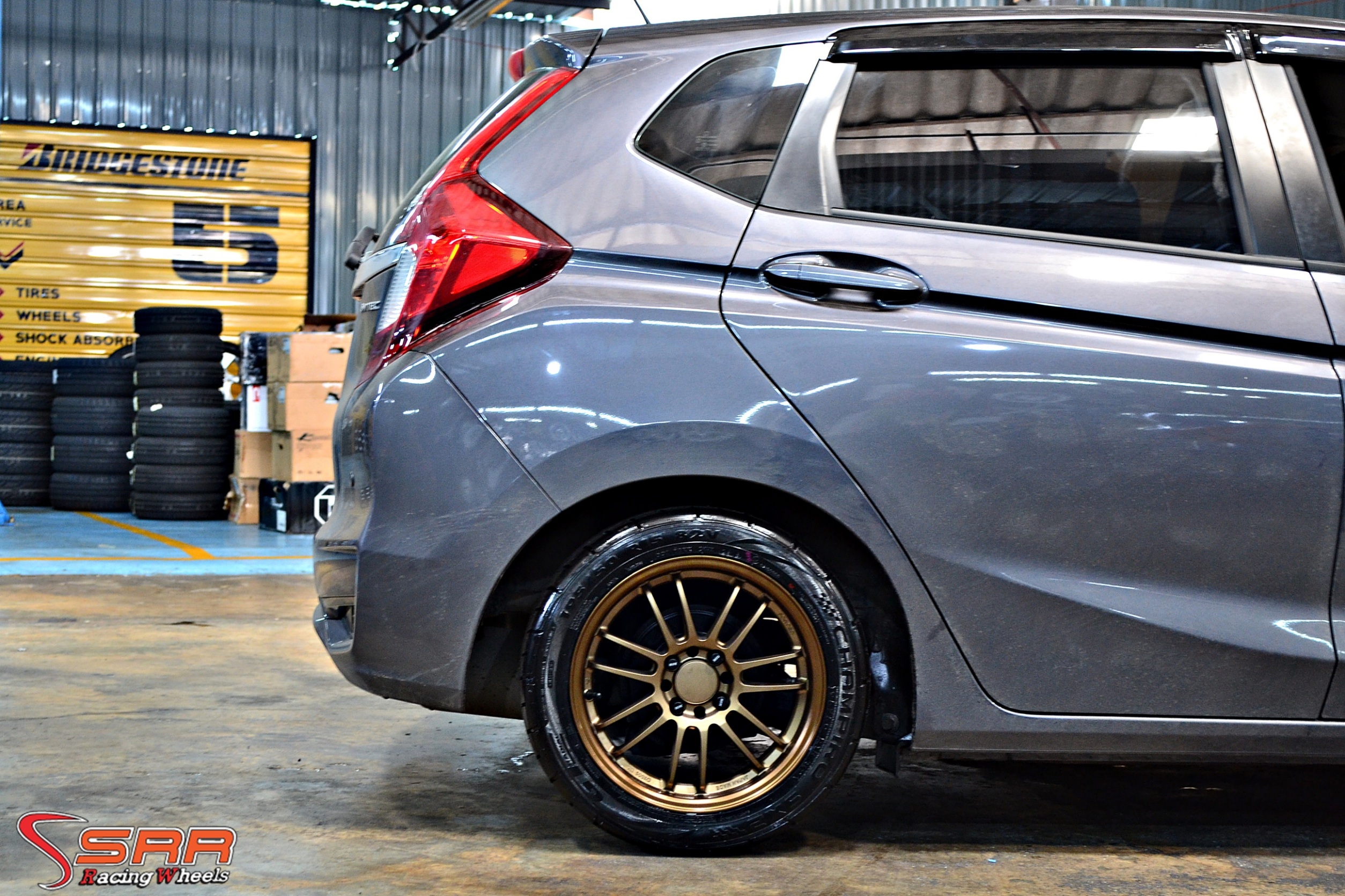 ล้อ RE30ขอบ15 AUTO OPTION