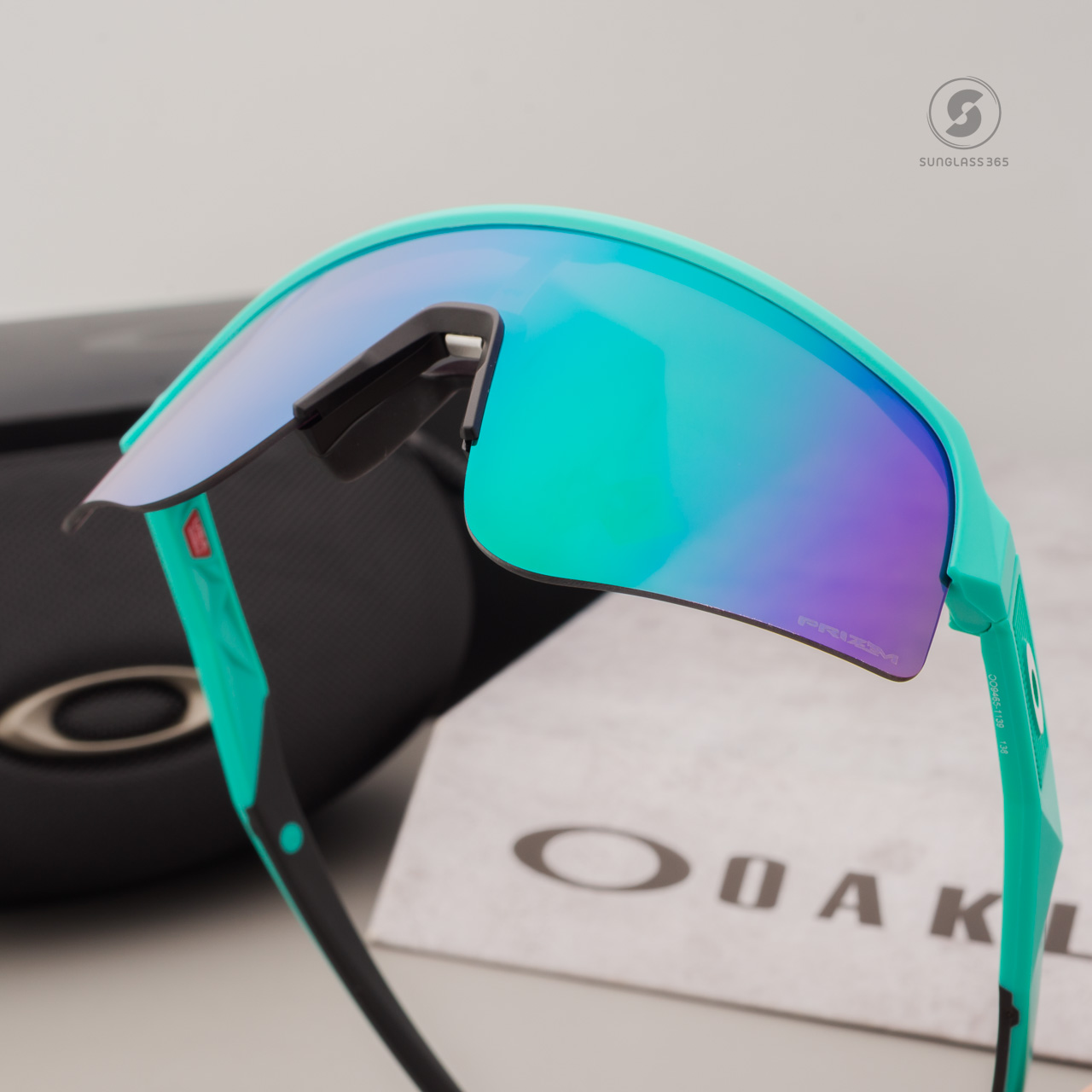 OAKLEY OO9465-11 Sutro Lite Sweep Matte Celeste
