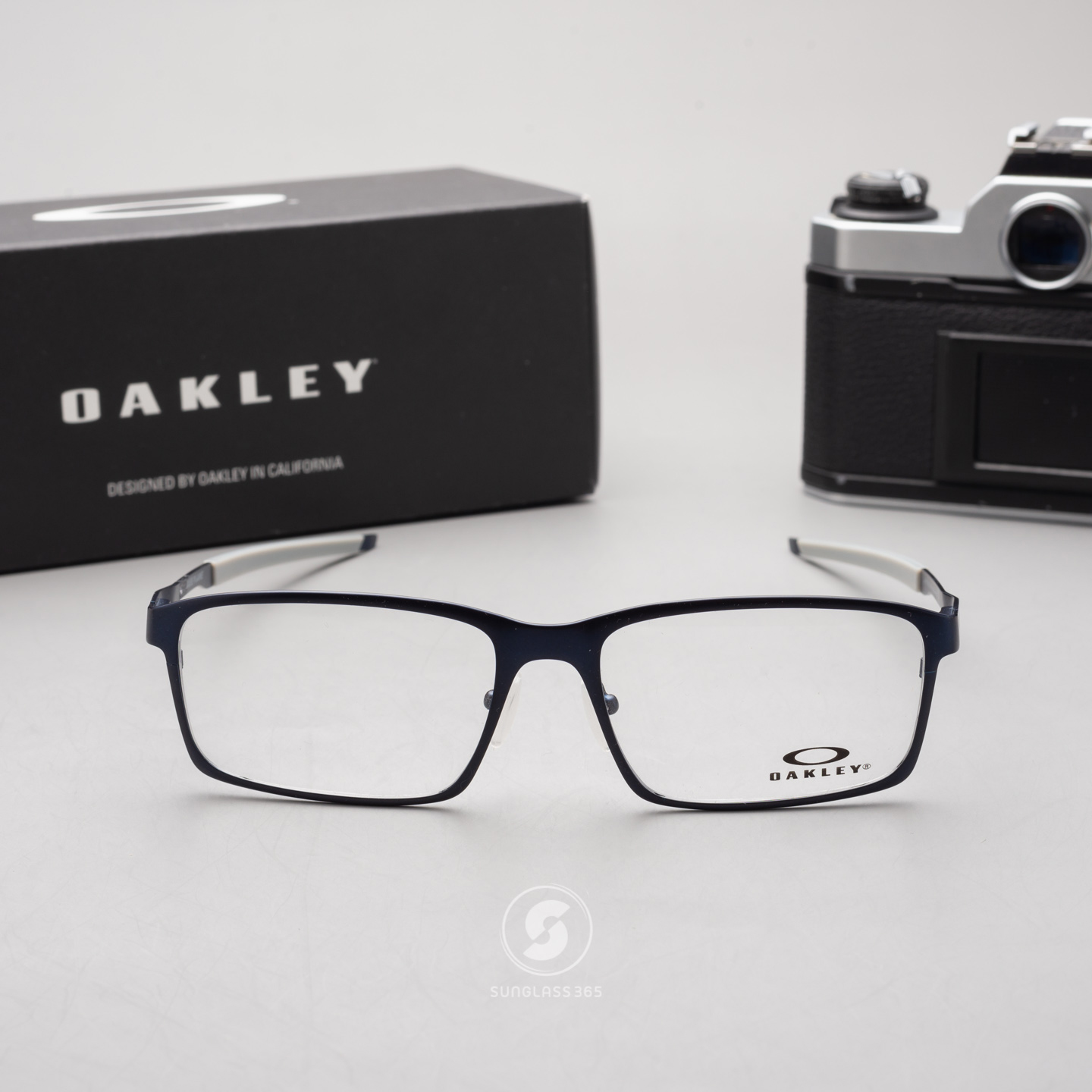 Oakley OX3232-04 BASE PLANE MATTE MIDNIGHT