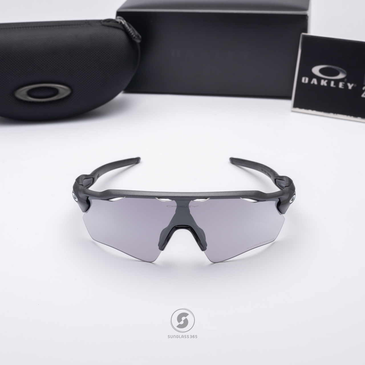 Oakley OO9208-13 RADAR EV PATH Matte Black Clear Lens