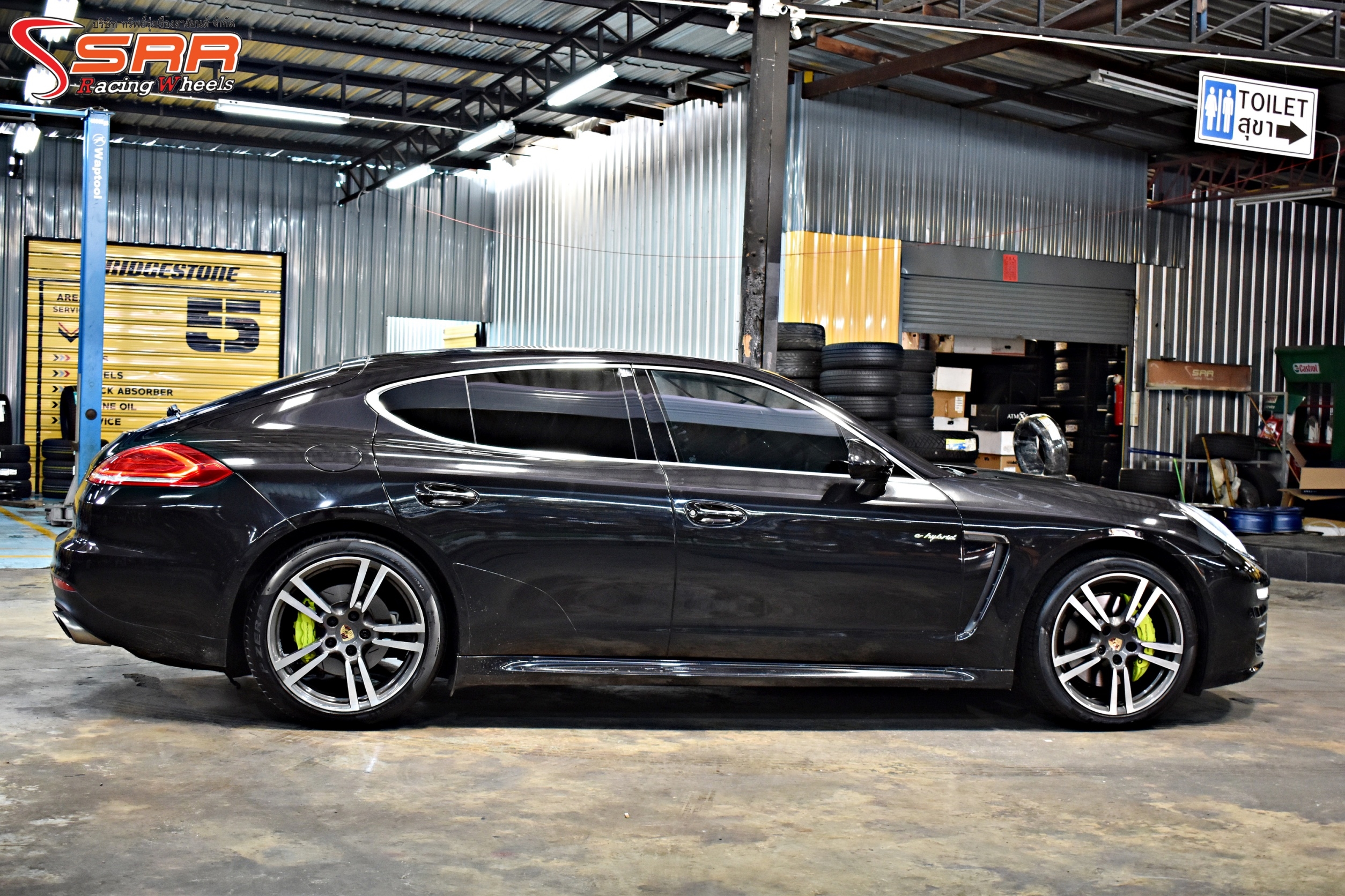 PIRELLI PZERO 255/40-20 ปี19 ราคาพิเศษ