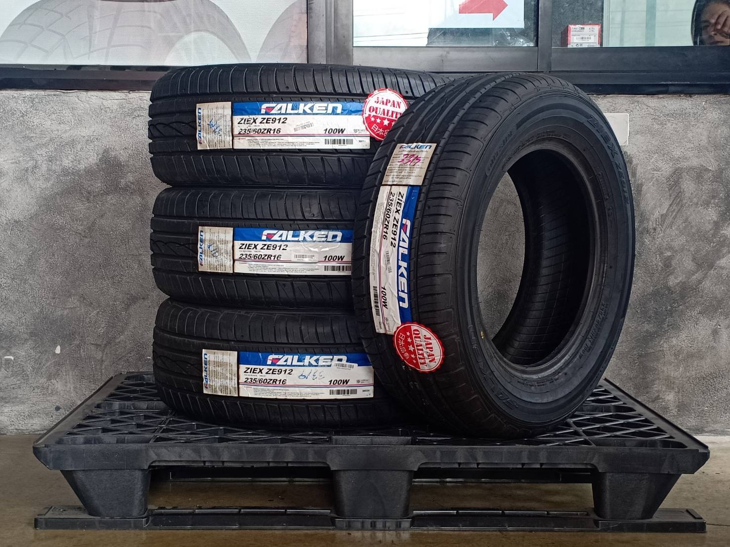 FALKEN 235/60ZR16 ZIEX ZE912 100W MADE IN THAILAND