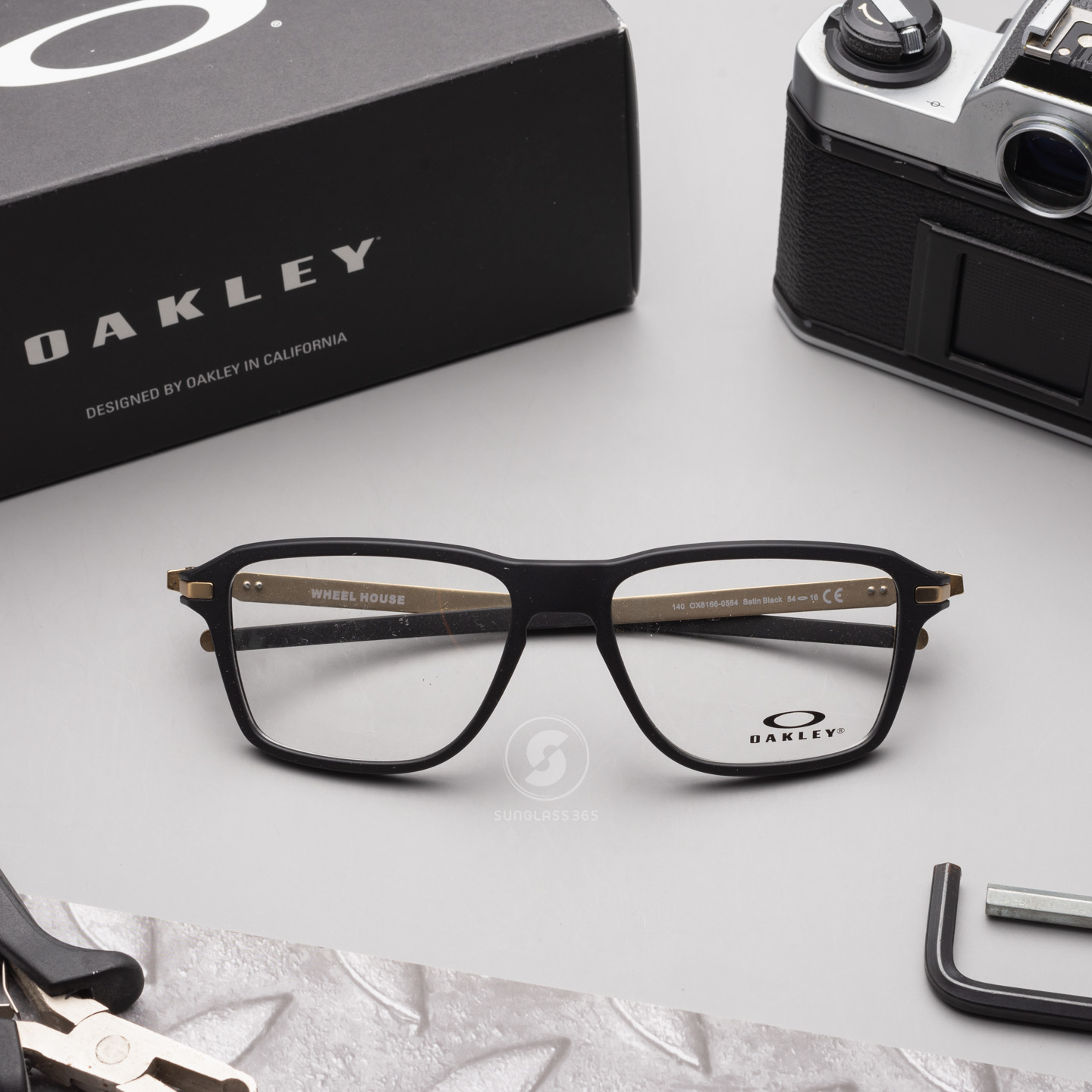 Oakley Wheel House OX8166-05 Satin Black
