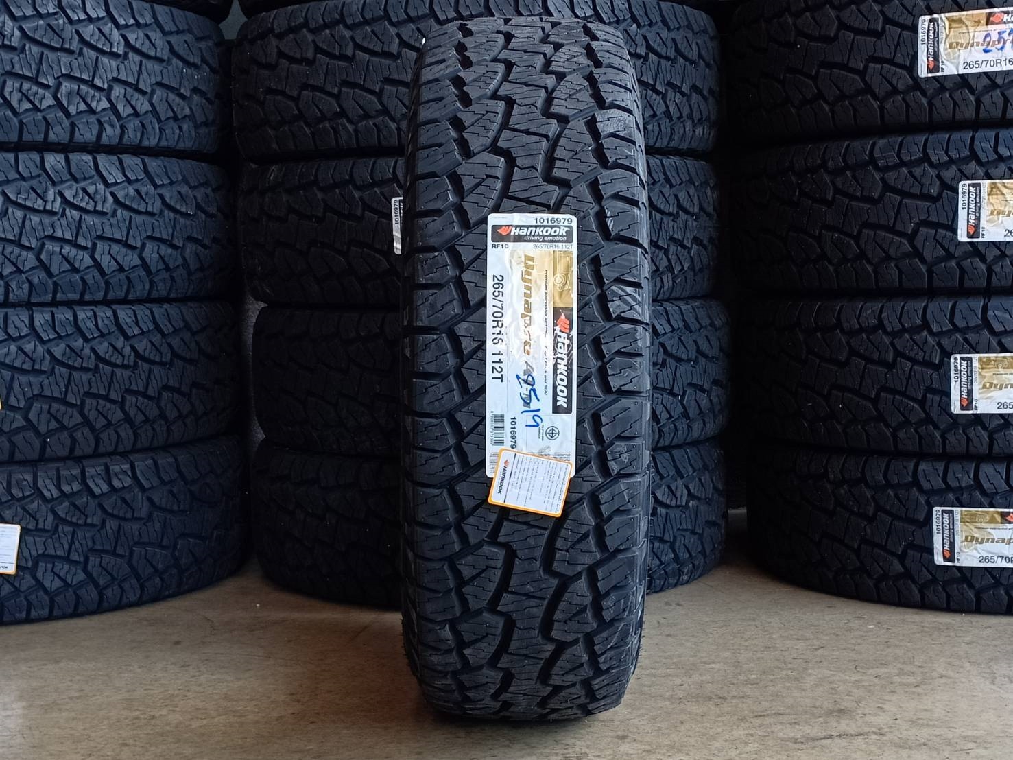 HANKOOK DYNAPRO ATM 265/70R16 112T (ปี19)